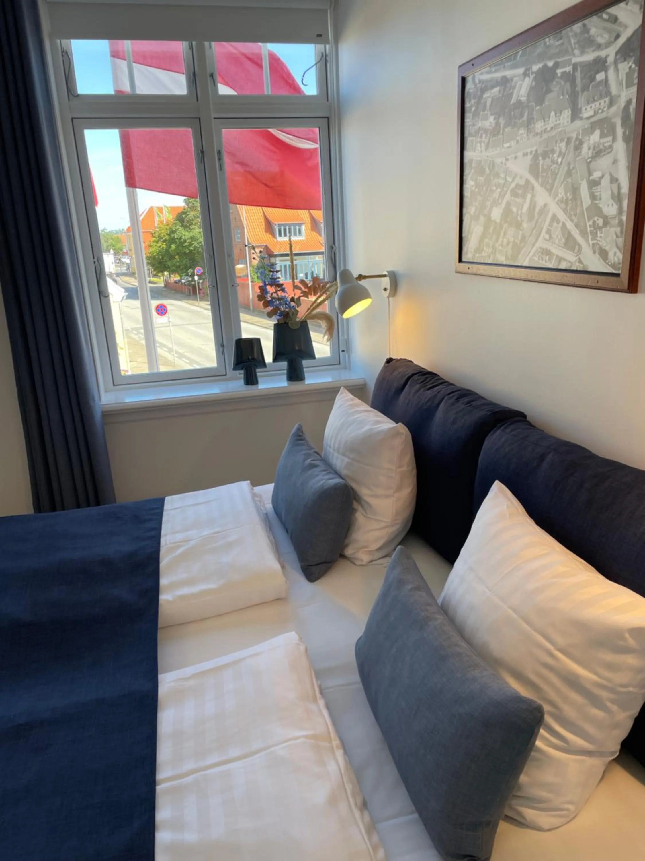 Photo of the whole room, Bed in Plesners Badehotel