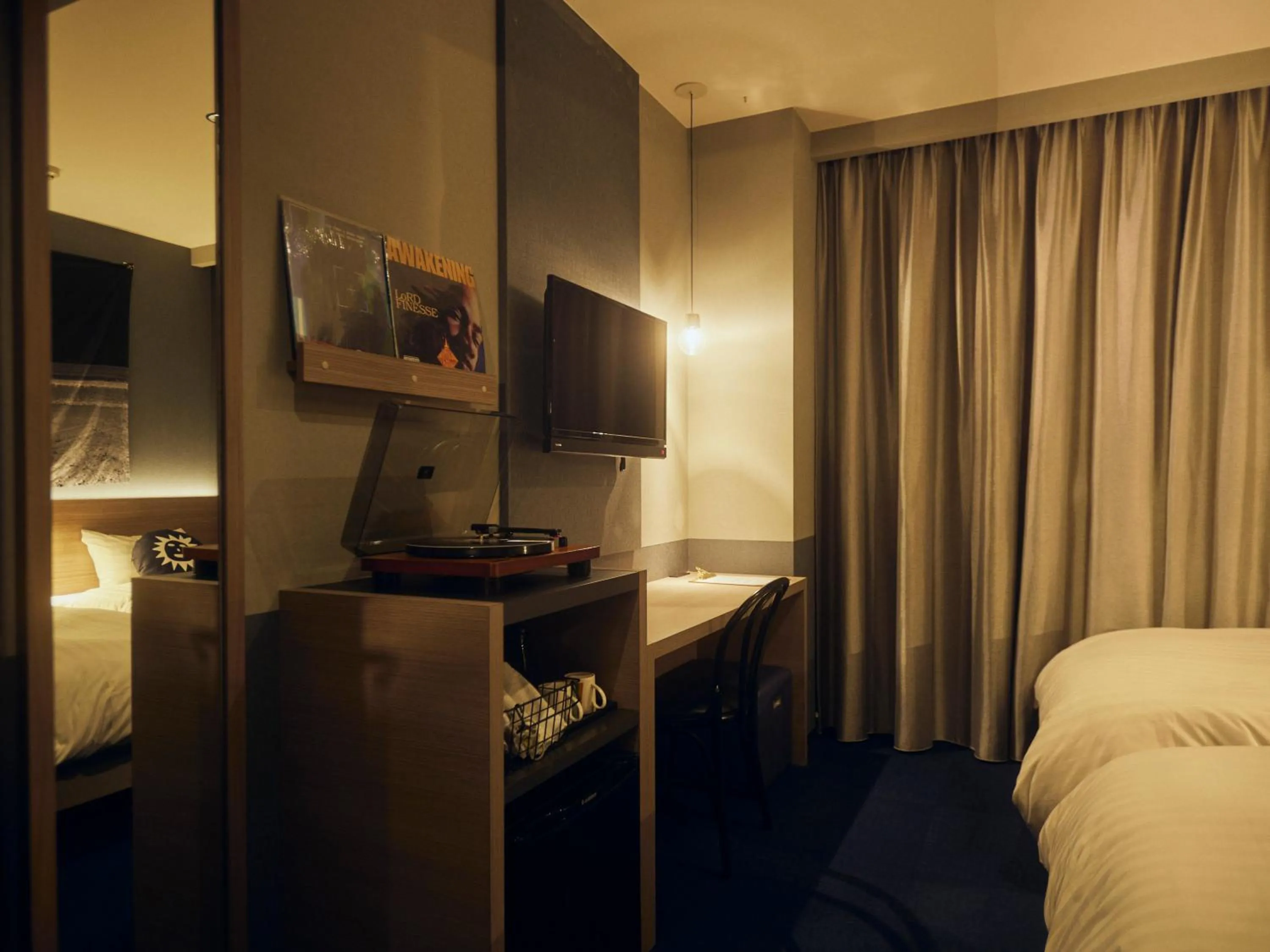 TV and multimedia, Bed in Hotel She, Osaka