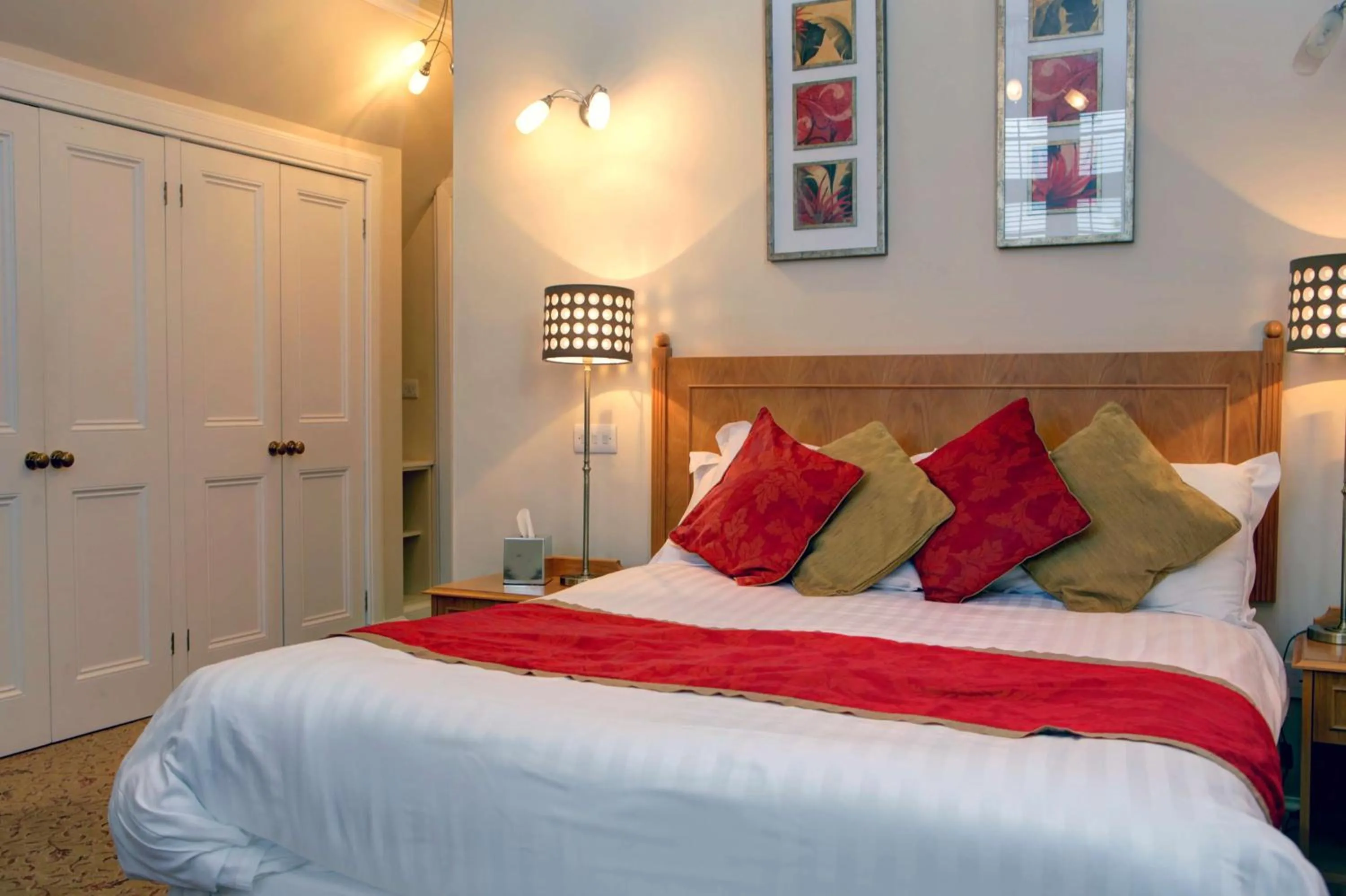 Bedroom in Stoke Rochford Hall
