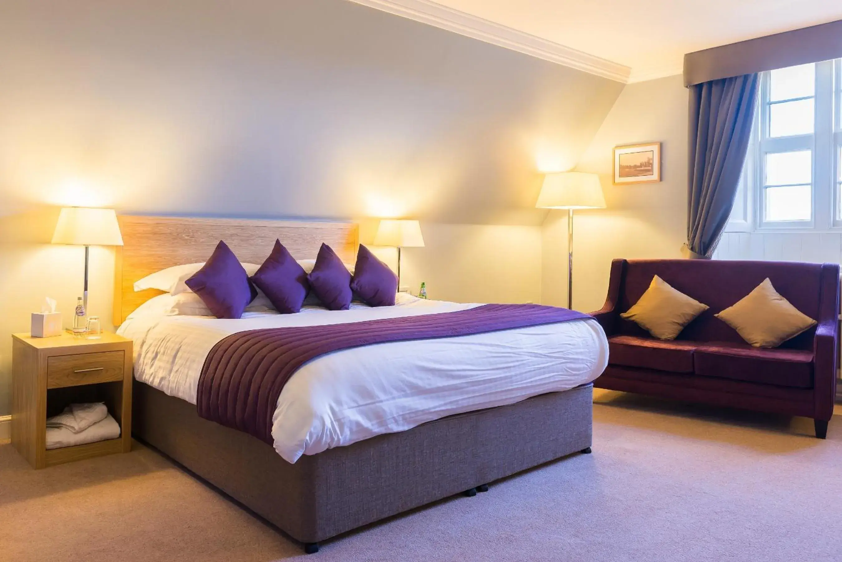 Deluxe Double Room in Stoke Rochford Hall Deluxe Double Room in Stoke Rochford Hall