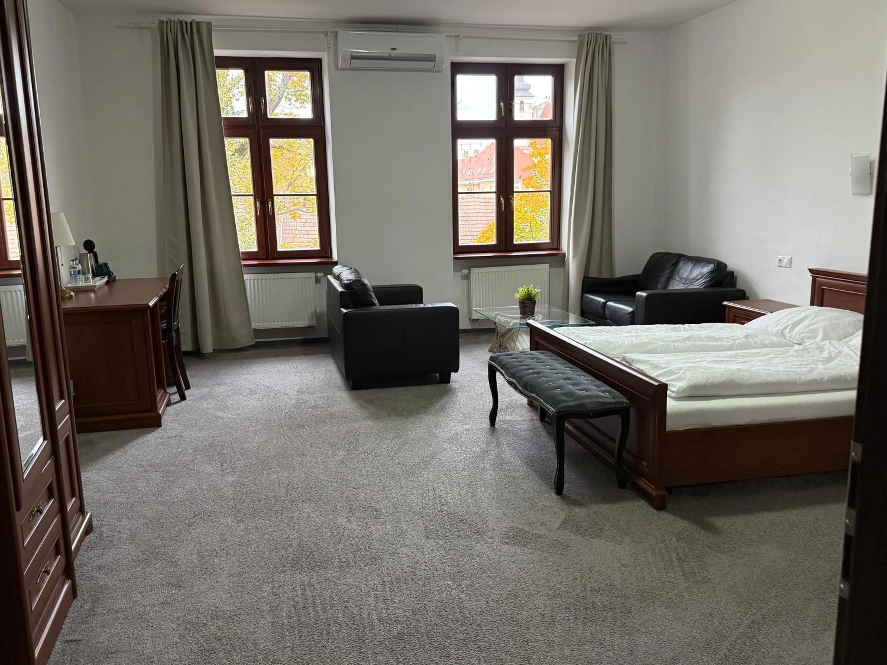 TV and multimedia, Bed in Saint Michael - Garni Hotel