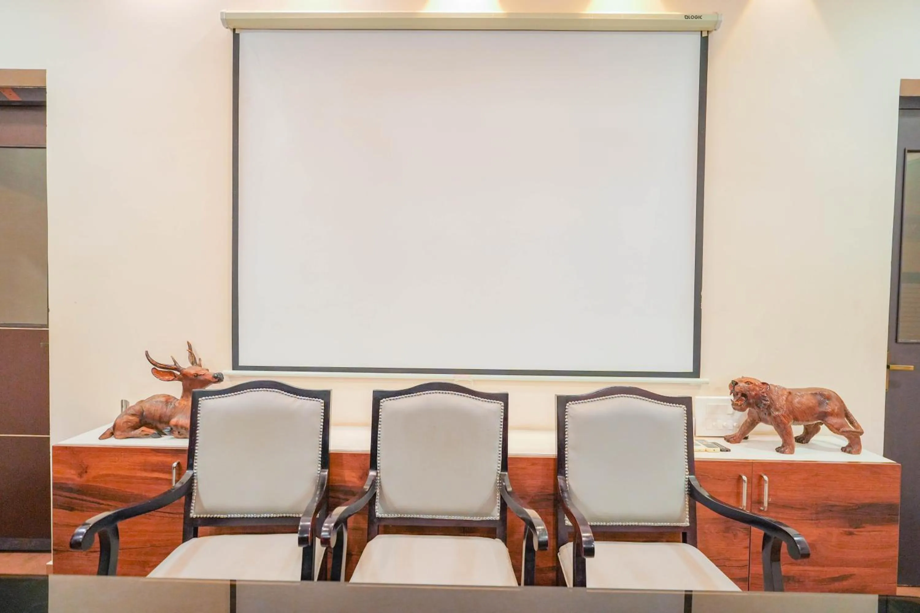 Meeting/conference room in Mount Retreat Resorts - Madurai