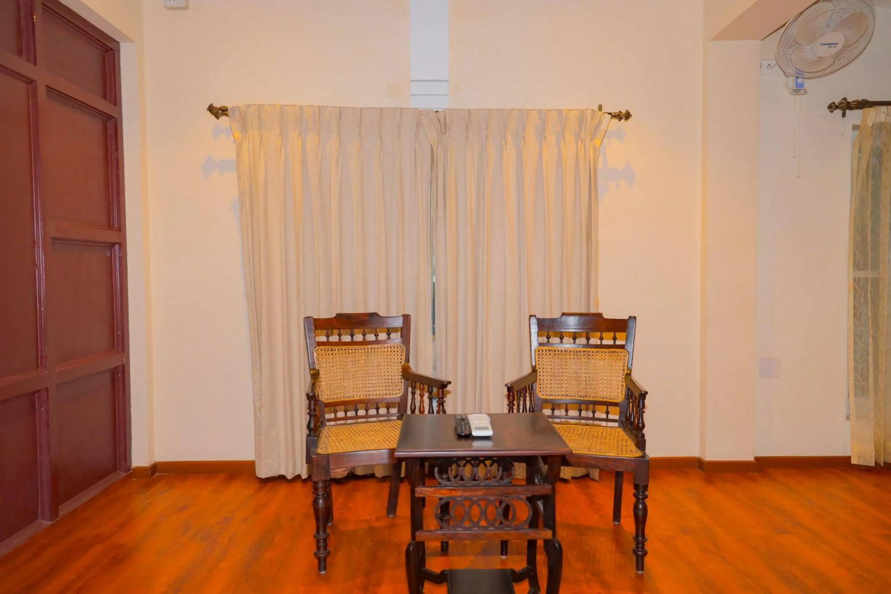 Seating area in Mount Retreat Resorts - Madurai