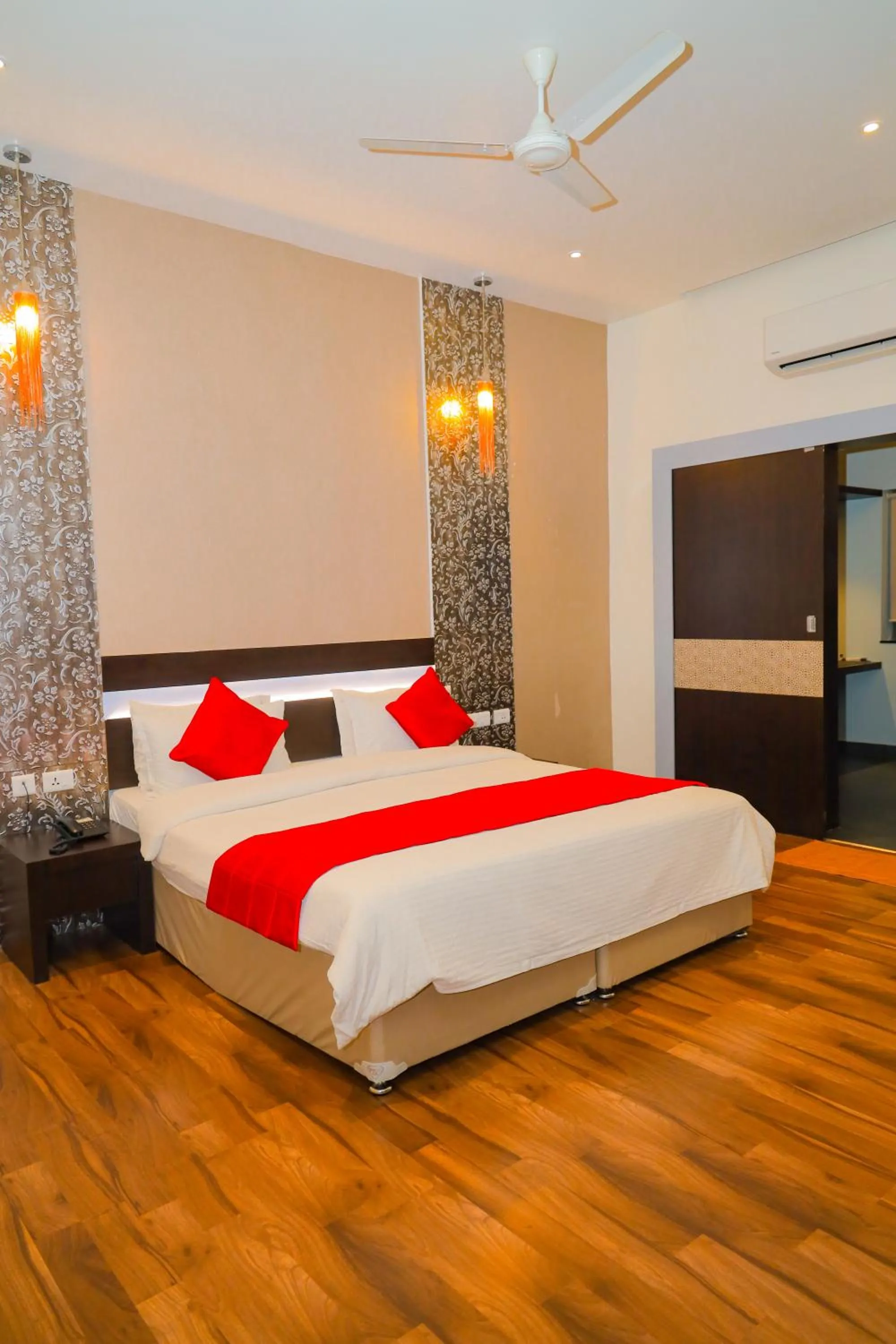 Bed in Mount Retreat Resorts - Madurai
