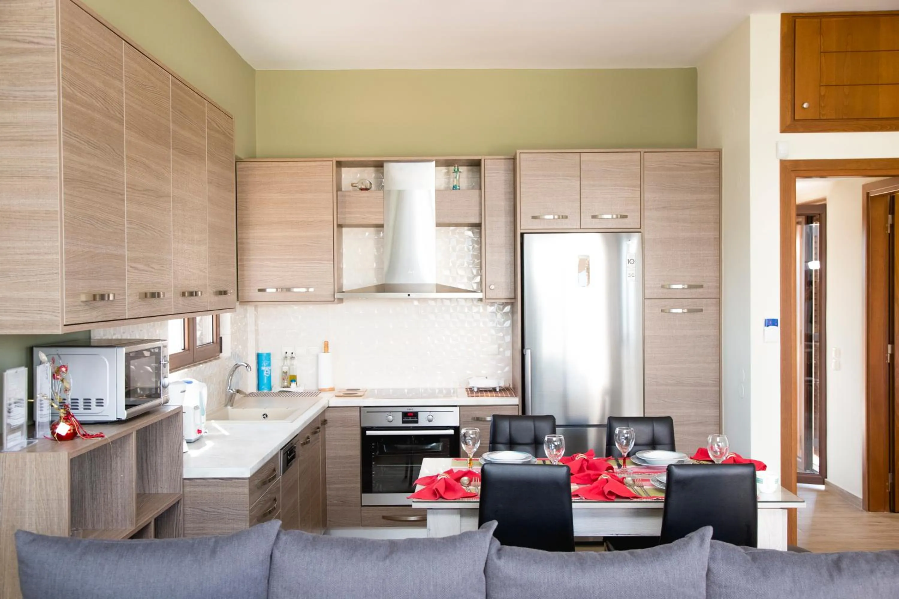 Dining area in Villa Saint George