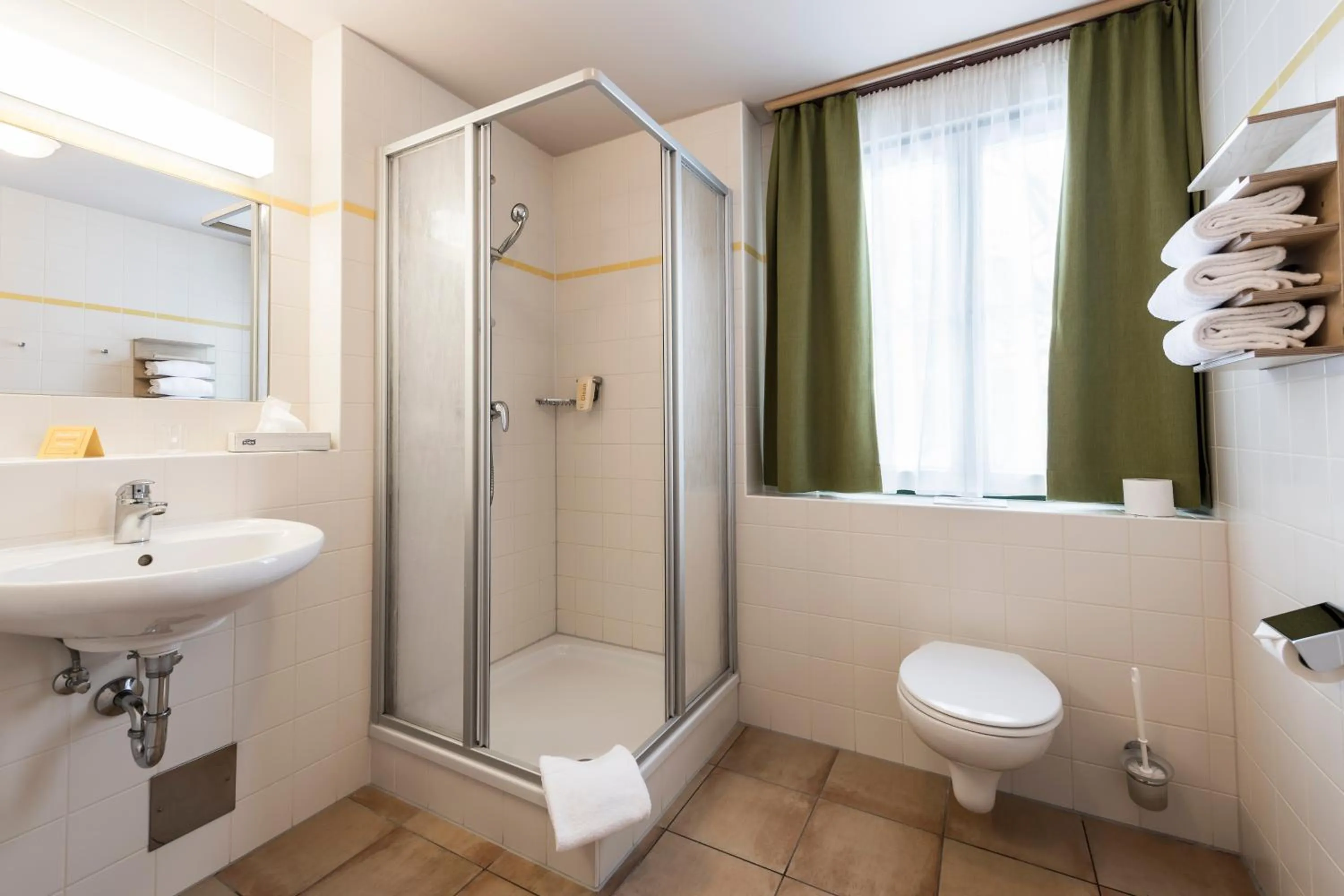 Shower in JUFA Hotel Grundlsee