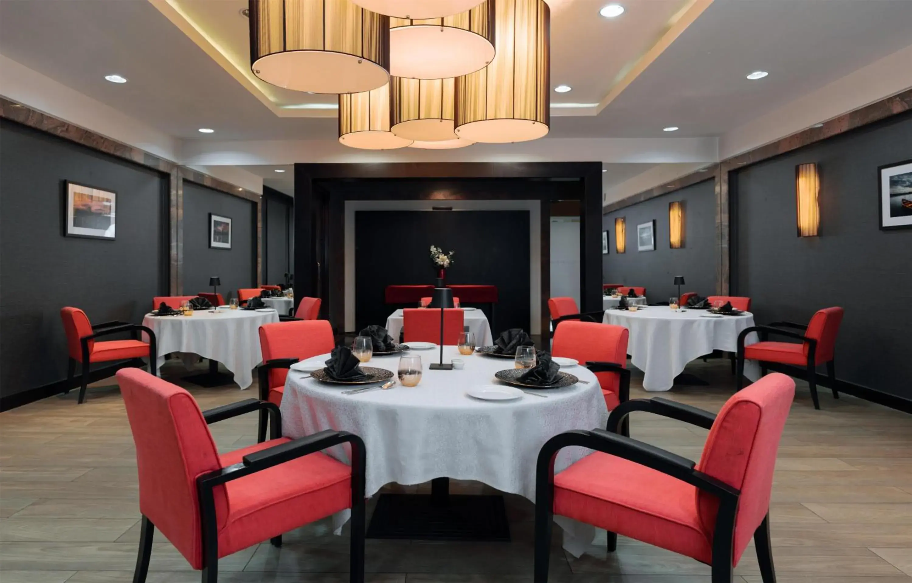 Restaurant/places to eat in Radisson Hotel Brunei Darussalam Restaurant/places to eat in Radisson Hotel Brunei Darussalam