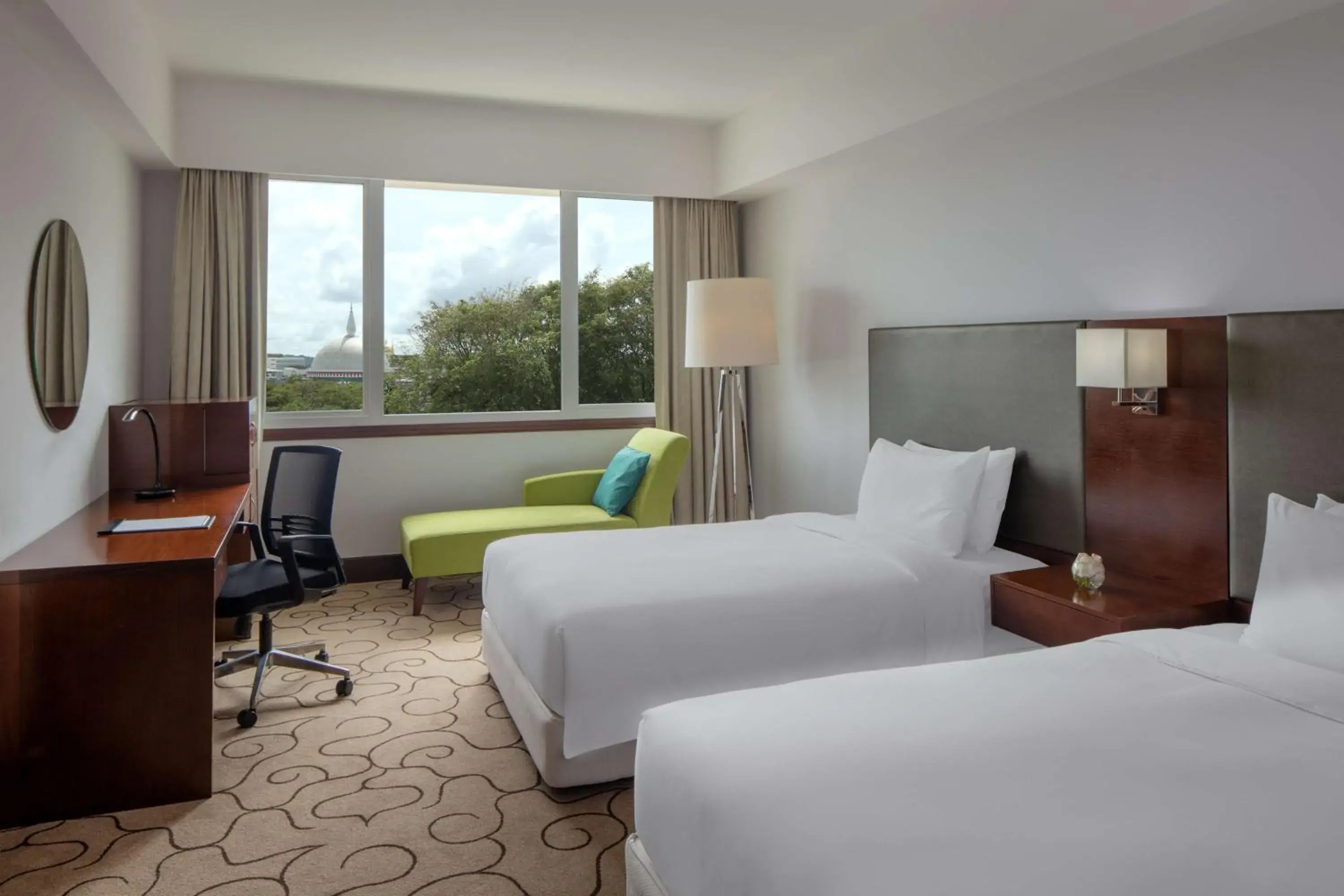 Deluxe Double or Twin Room in Radisson Hotel Brunei Darussalam Deluxe Double or Twin Room in Radisson Hotel Brunei Darussalam