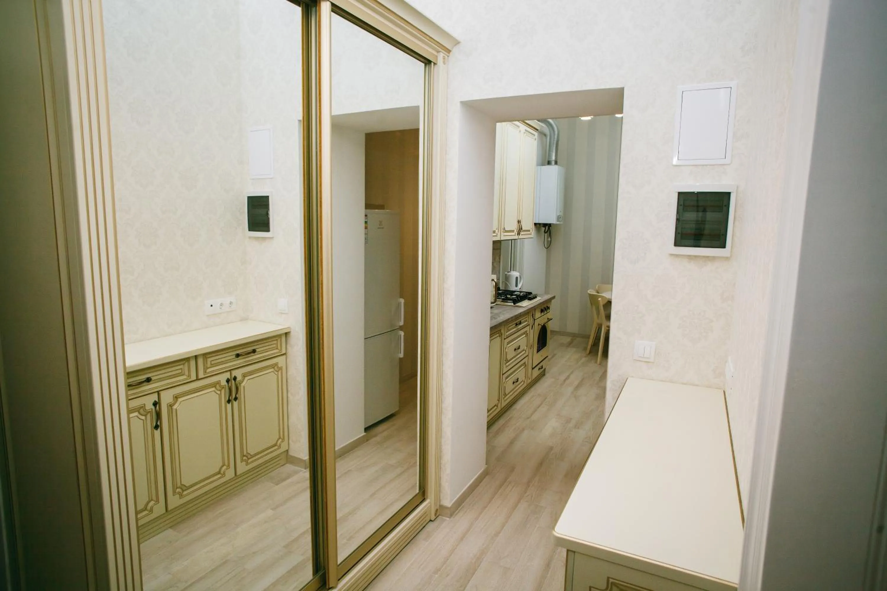 Apartment on Stefanyka 11