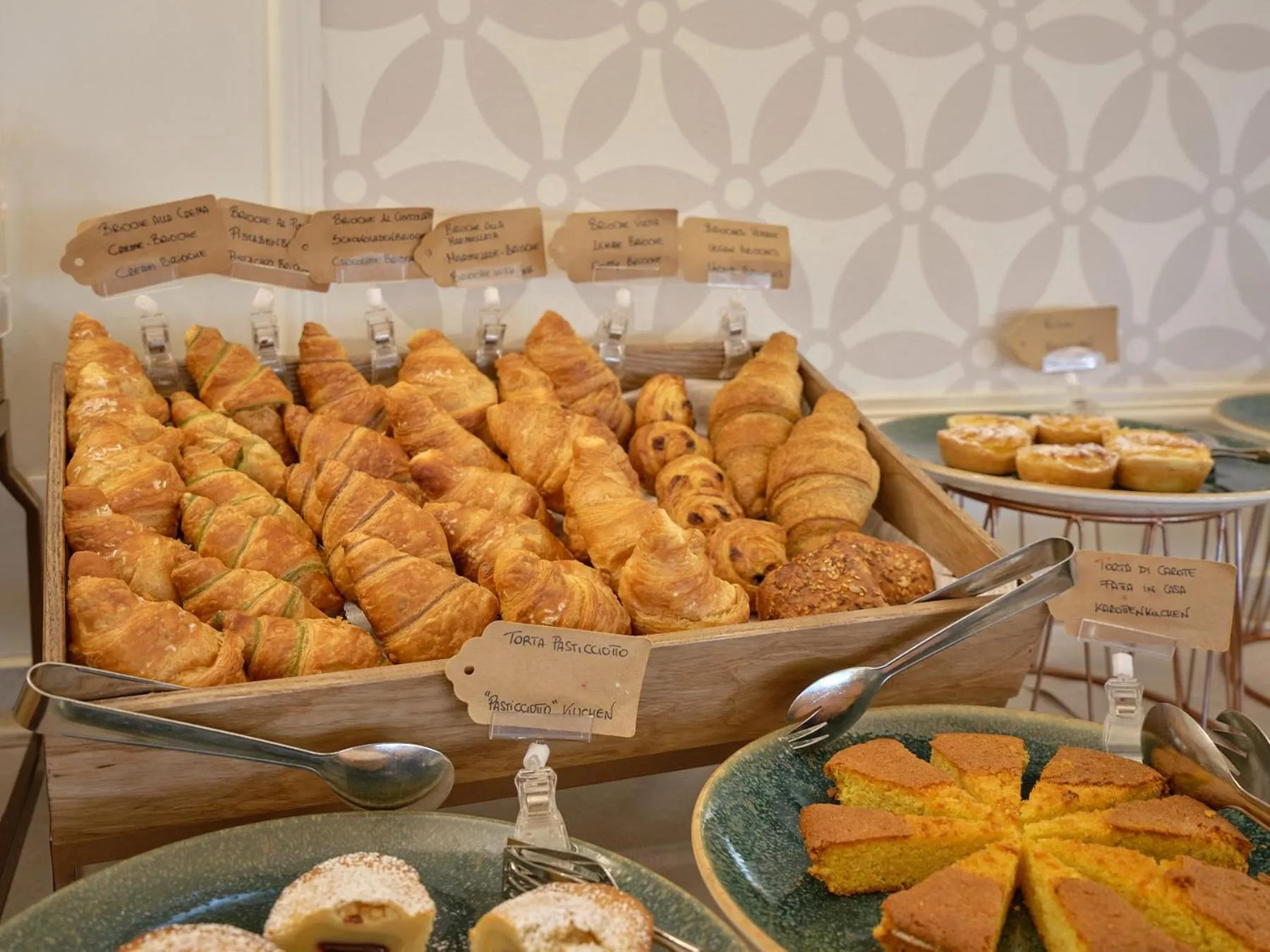 Breakfast in Madrigale Panoramic Lifestyle & Soulful Hotel