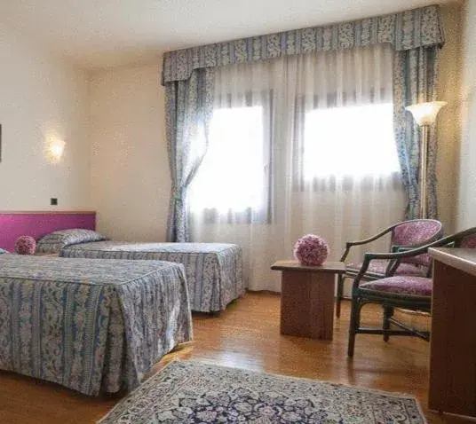 Twin Room in Hotel Spresiano Twin Room in Hotel Spresiano
