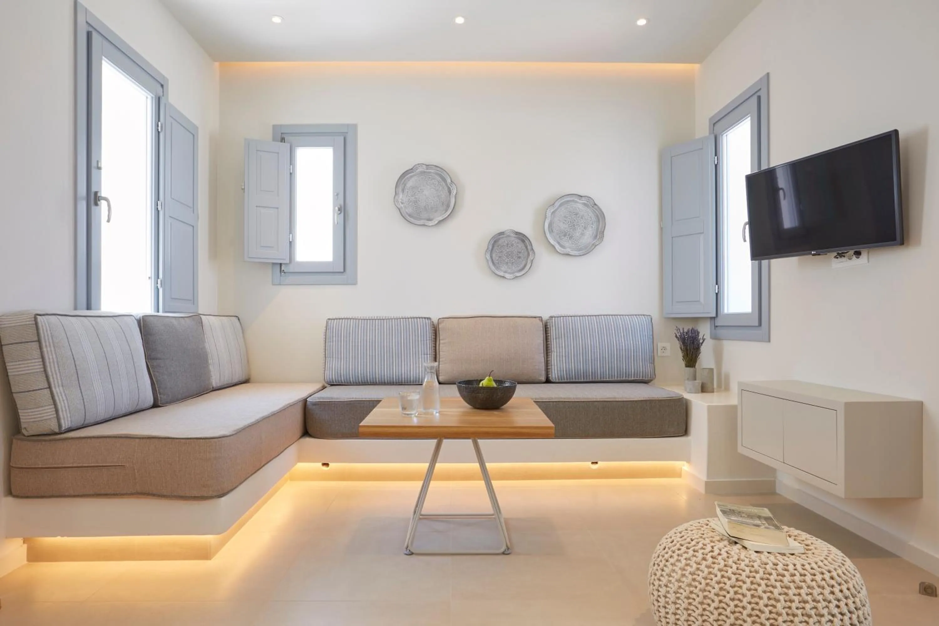 Living room in Nova Luxury Suites