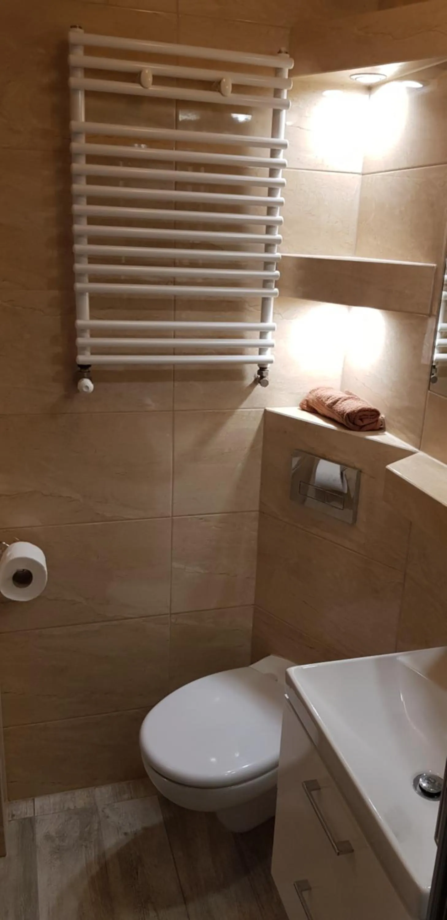 Gosciniec Pod Brzegiem