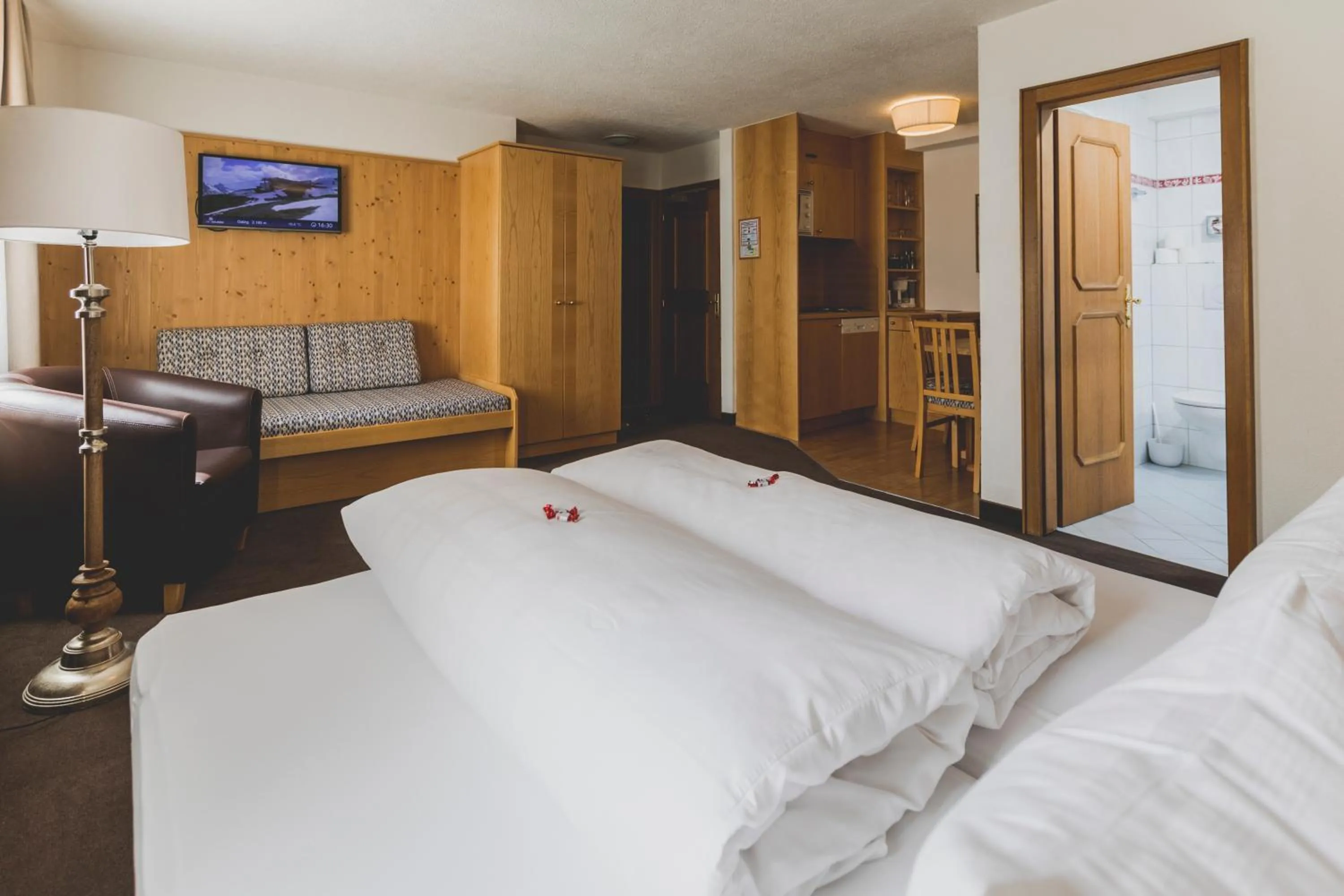 Photo of the whole room, Bed in Hotel Montfort