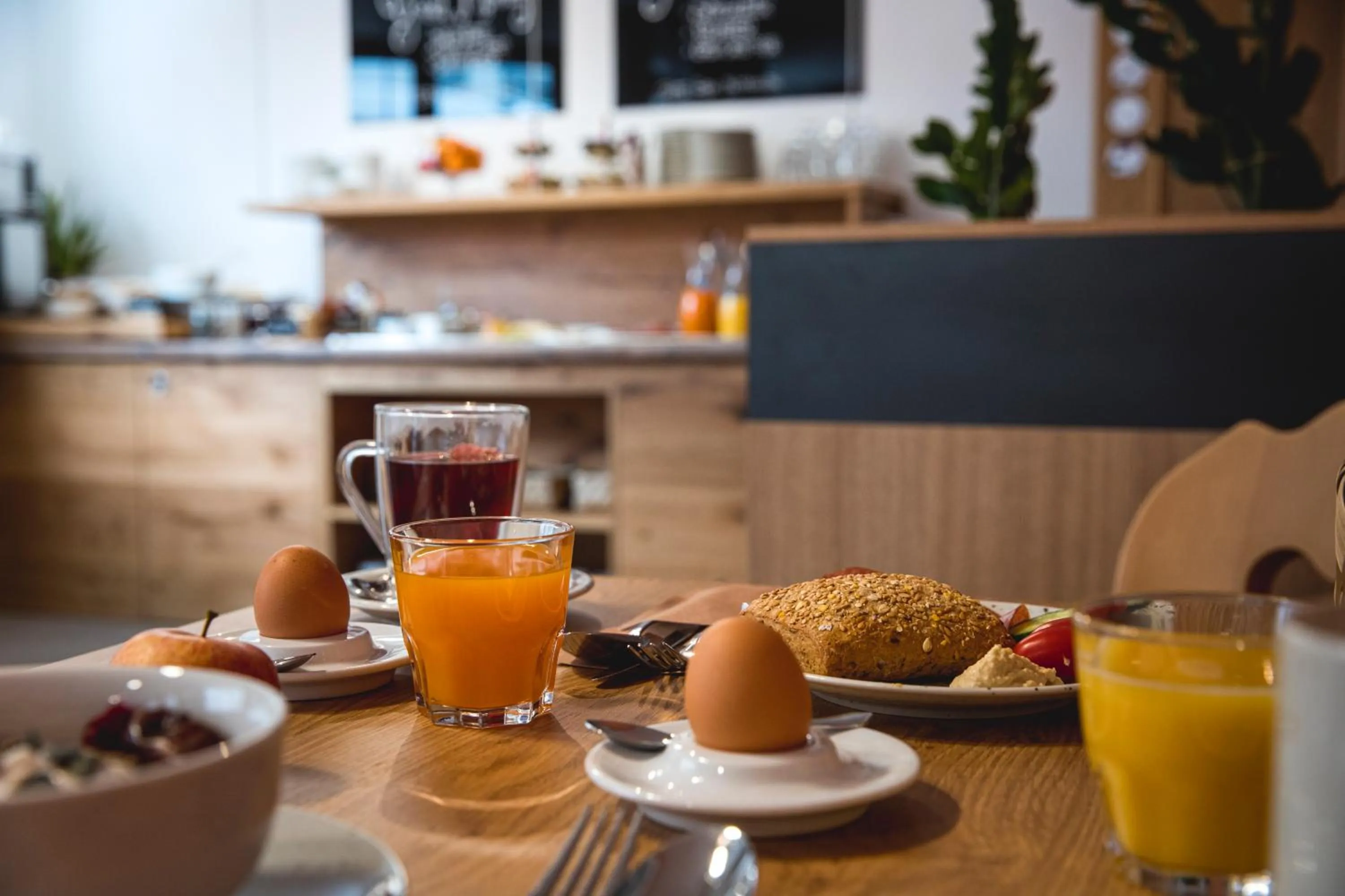 Breakfast in Hotel Montfort