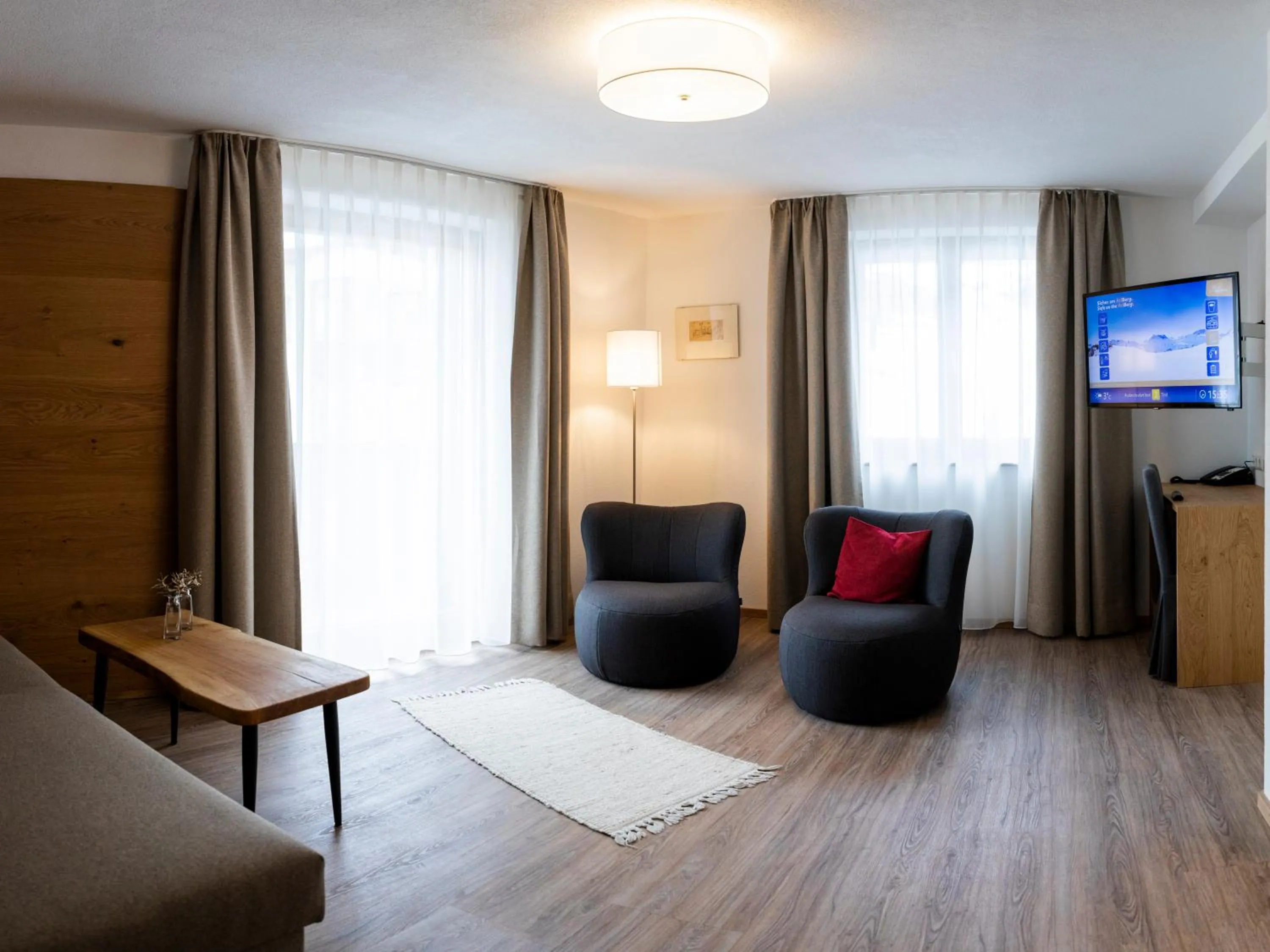 Photo of the whole room in Hotel Montfort