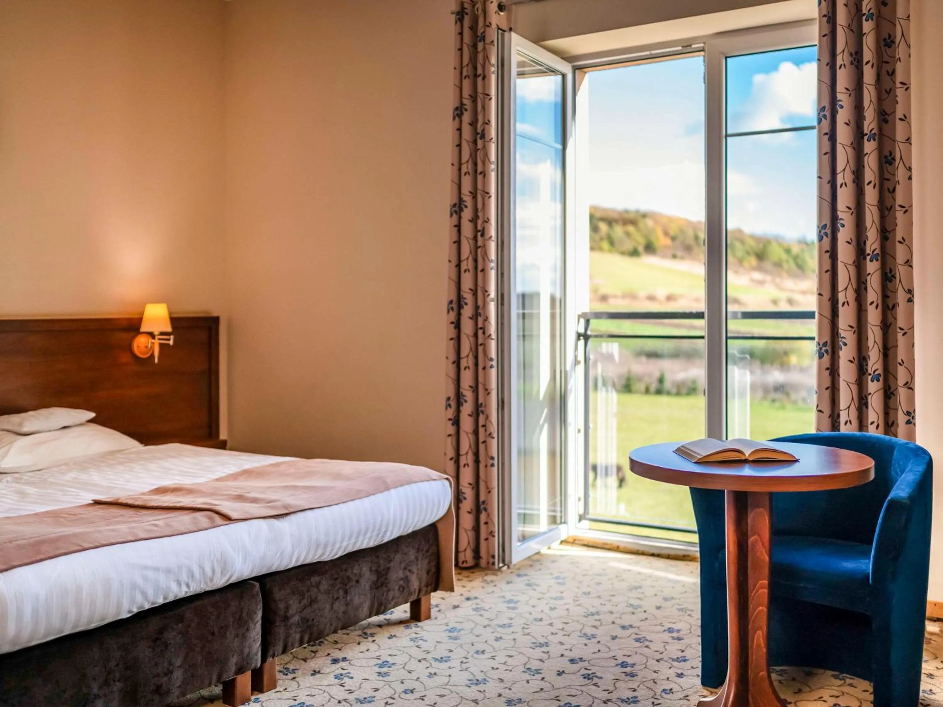 Bedroom, Bed in Dosłońce Resort Wellness & Farm