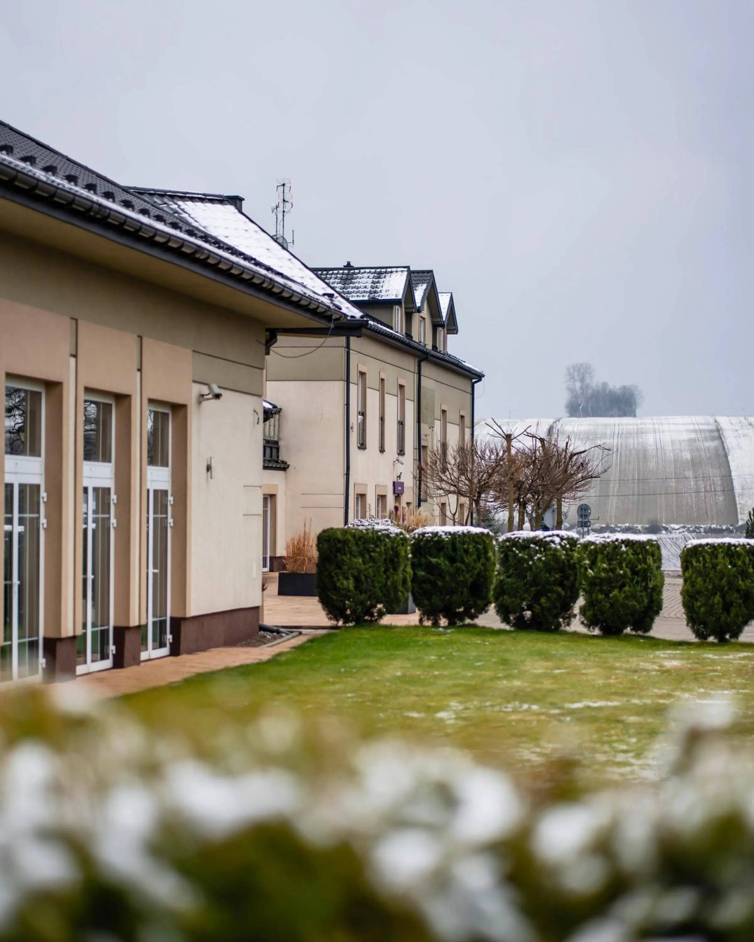 Property building in Dosłońce Resort Wellness & Farm