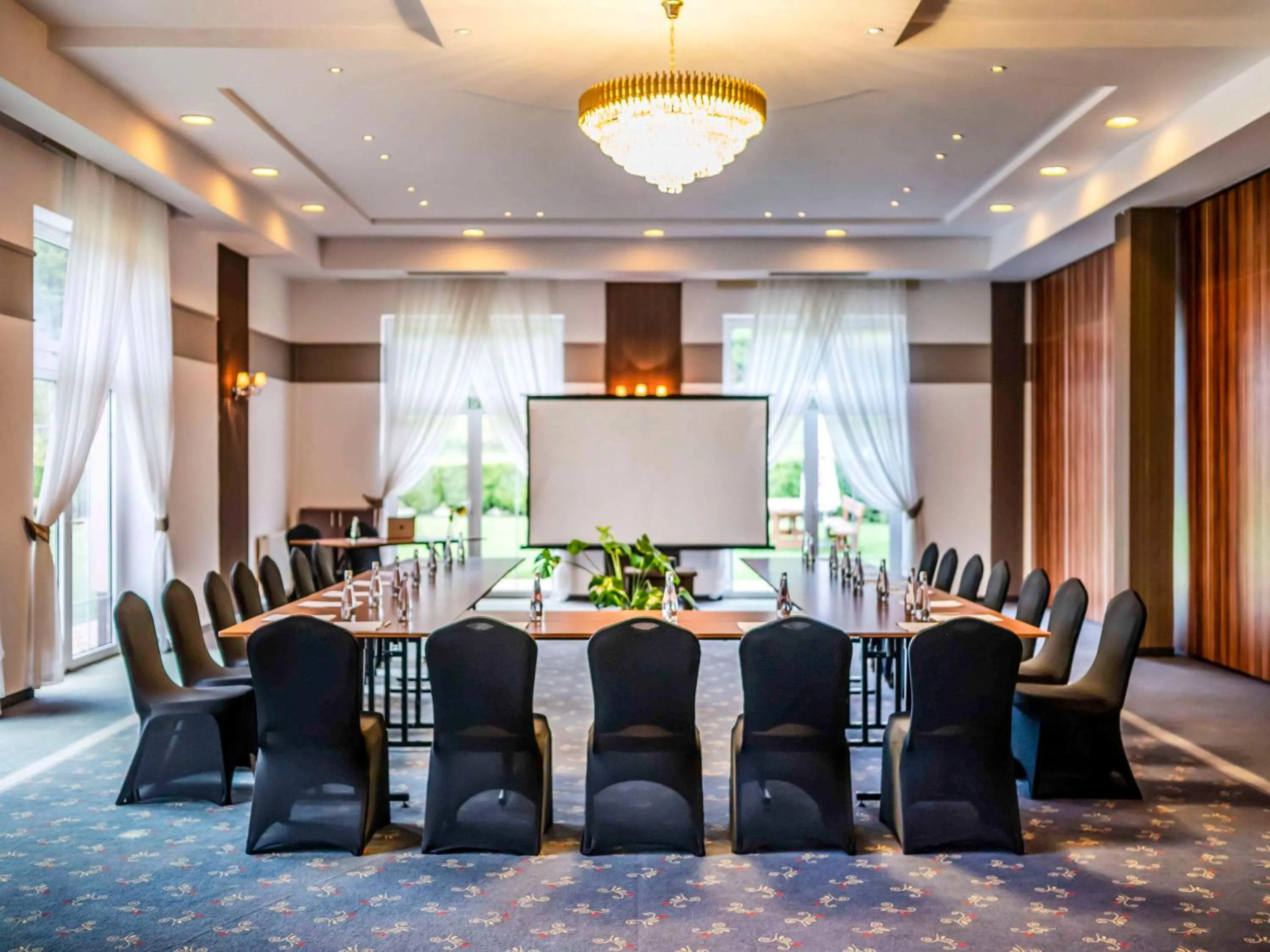 Business facilities in Dosłońce Resort Wellness & Farm