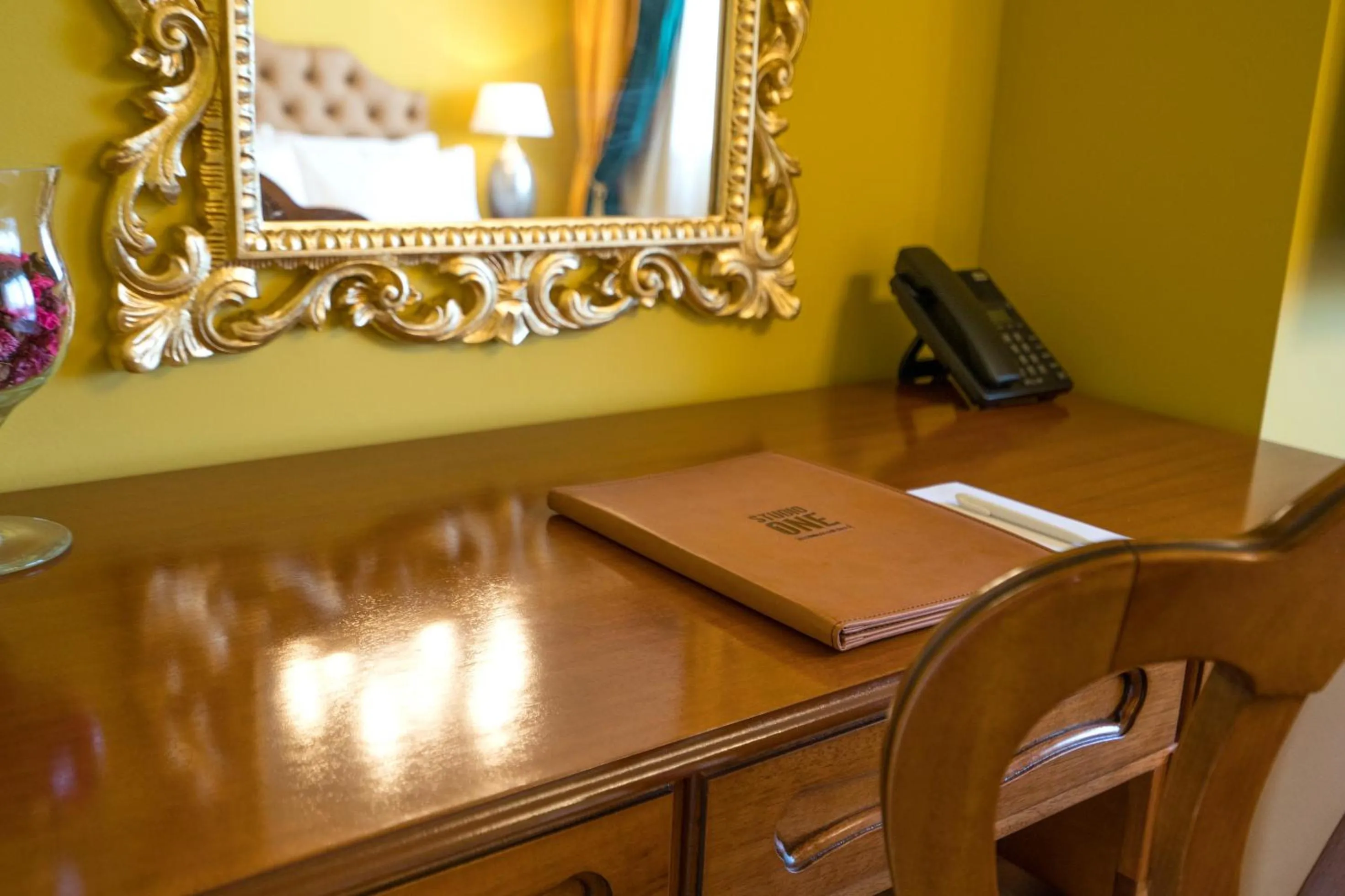 Business facilities in Studio One Accommodation Suites