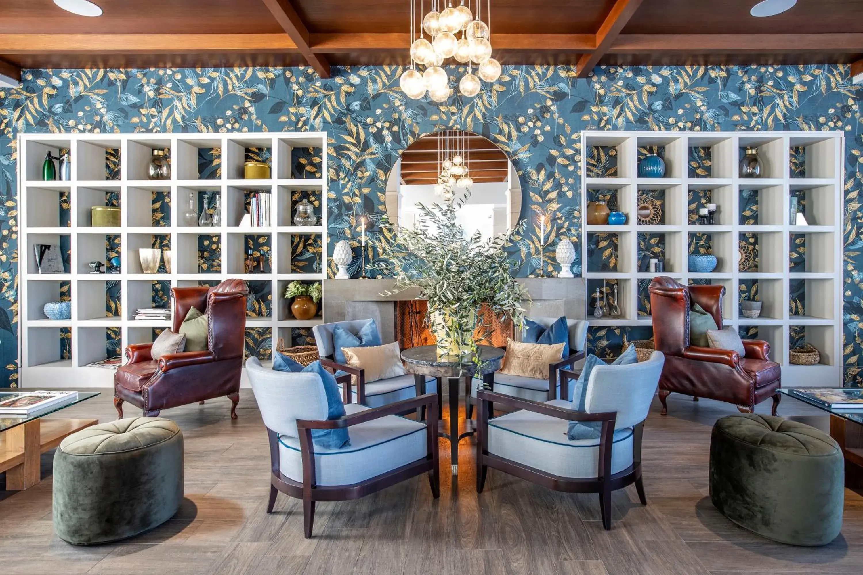 Lounge or bar in Terme di Saturnia Natural Spa & Golf Resort - The Leading Hotels of the World Lounge or bar in Terme di Saturnia Natural Spa & Golf Resort - The Leading Hotels of the World