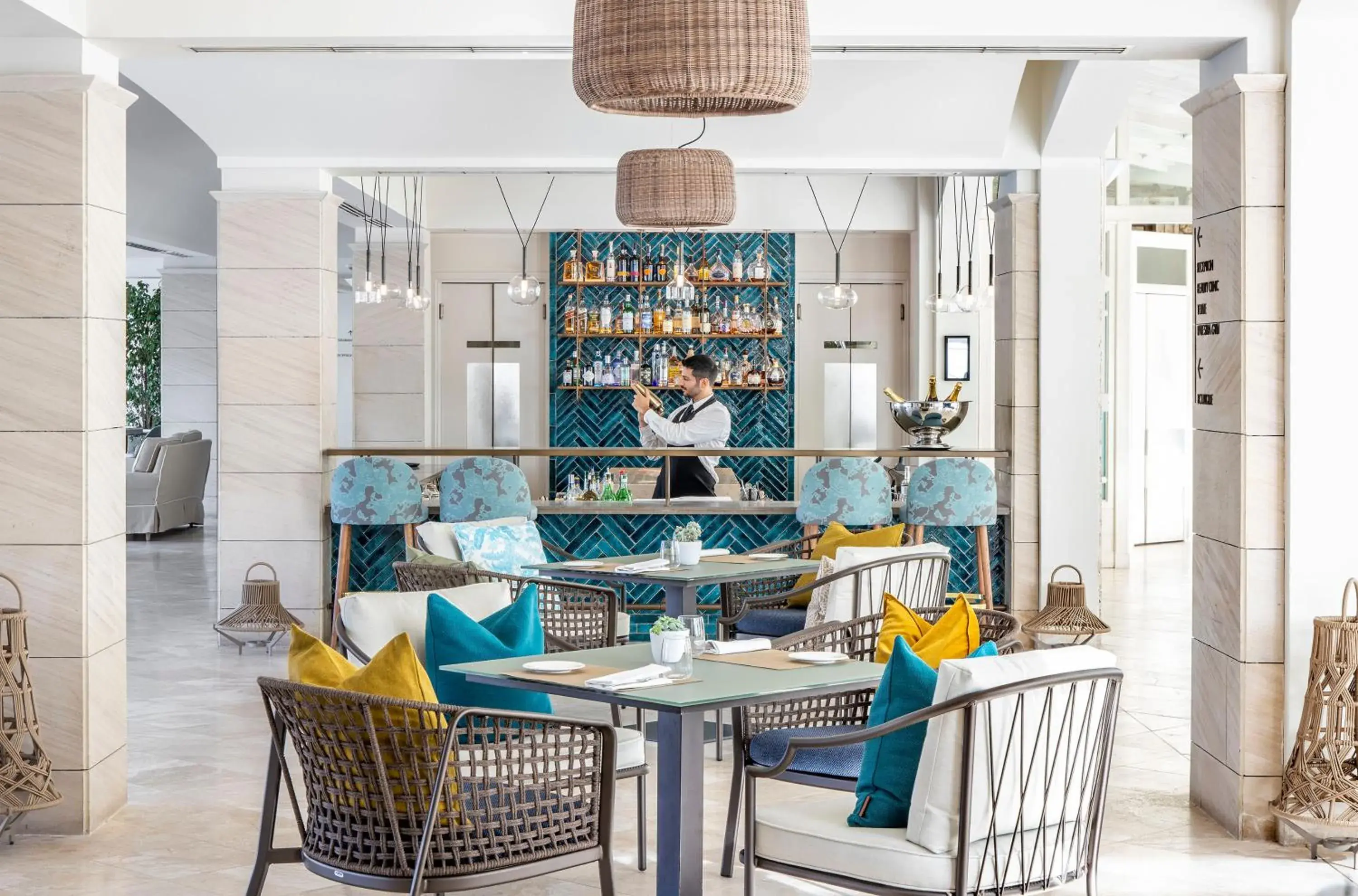 Lounge or bar in Terme di Saturnia Natural Spa & Golf Resort - The Leading Hotels of the World Lounge or bar in Terme di Saturnia Natural Spa & Golf Resort - The Leading Hotels of the World