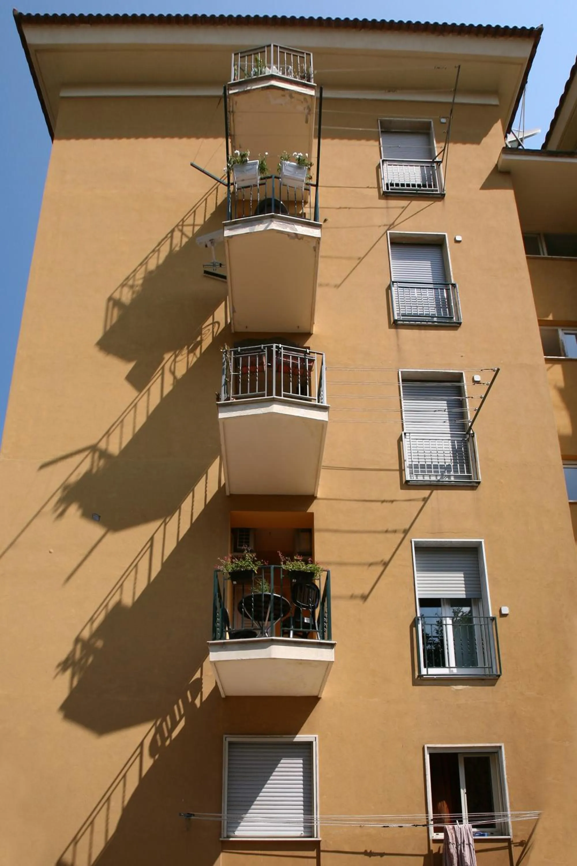 Property building in Golfo Delle Sirene