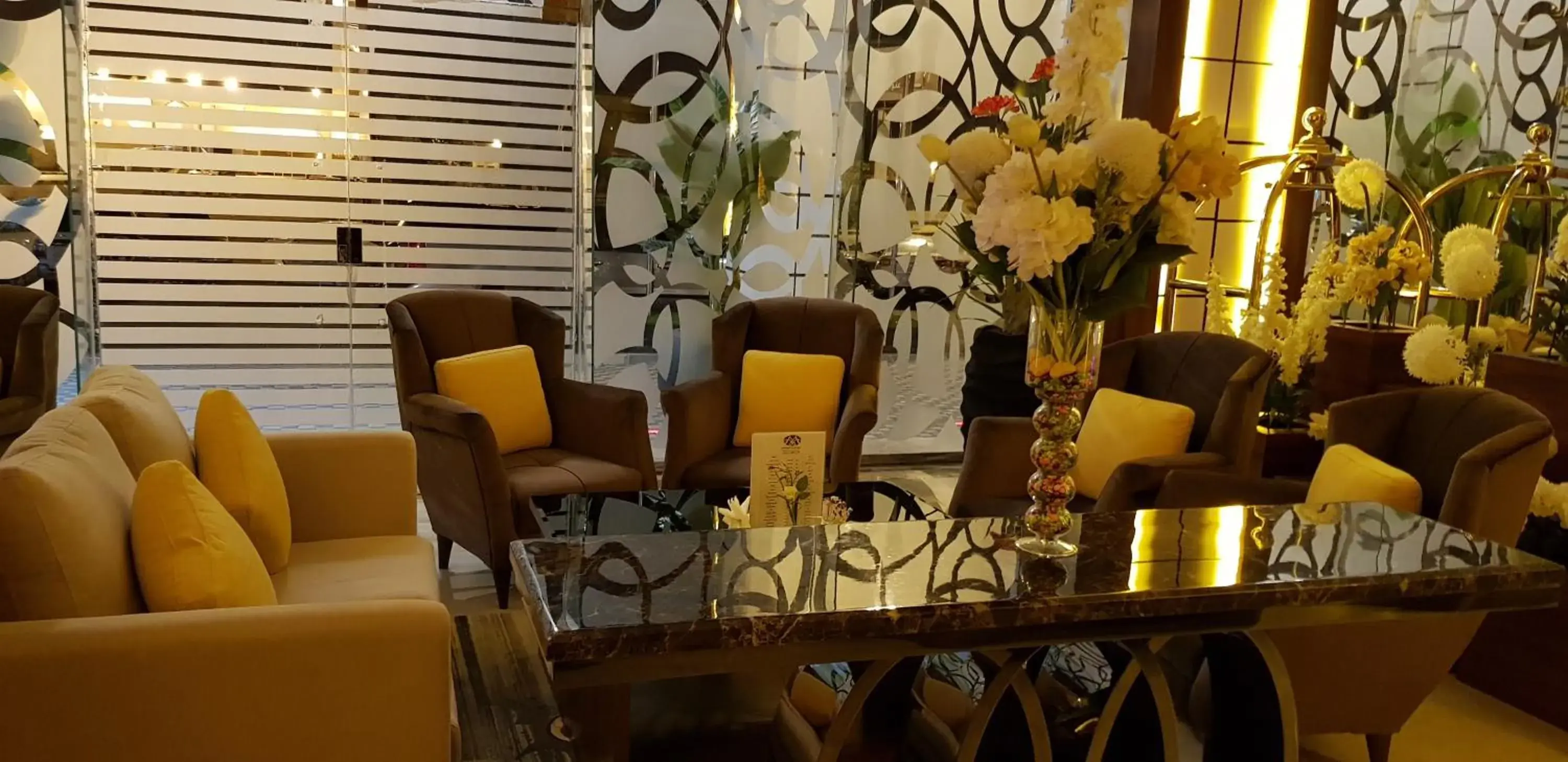 Lobby or reception in Msharef Almoden Serviced Apartment Lobby or reception in Msharef Almoden Serviced Apartment