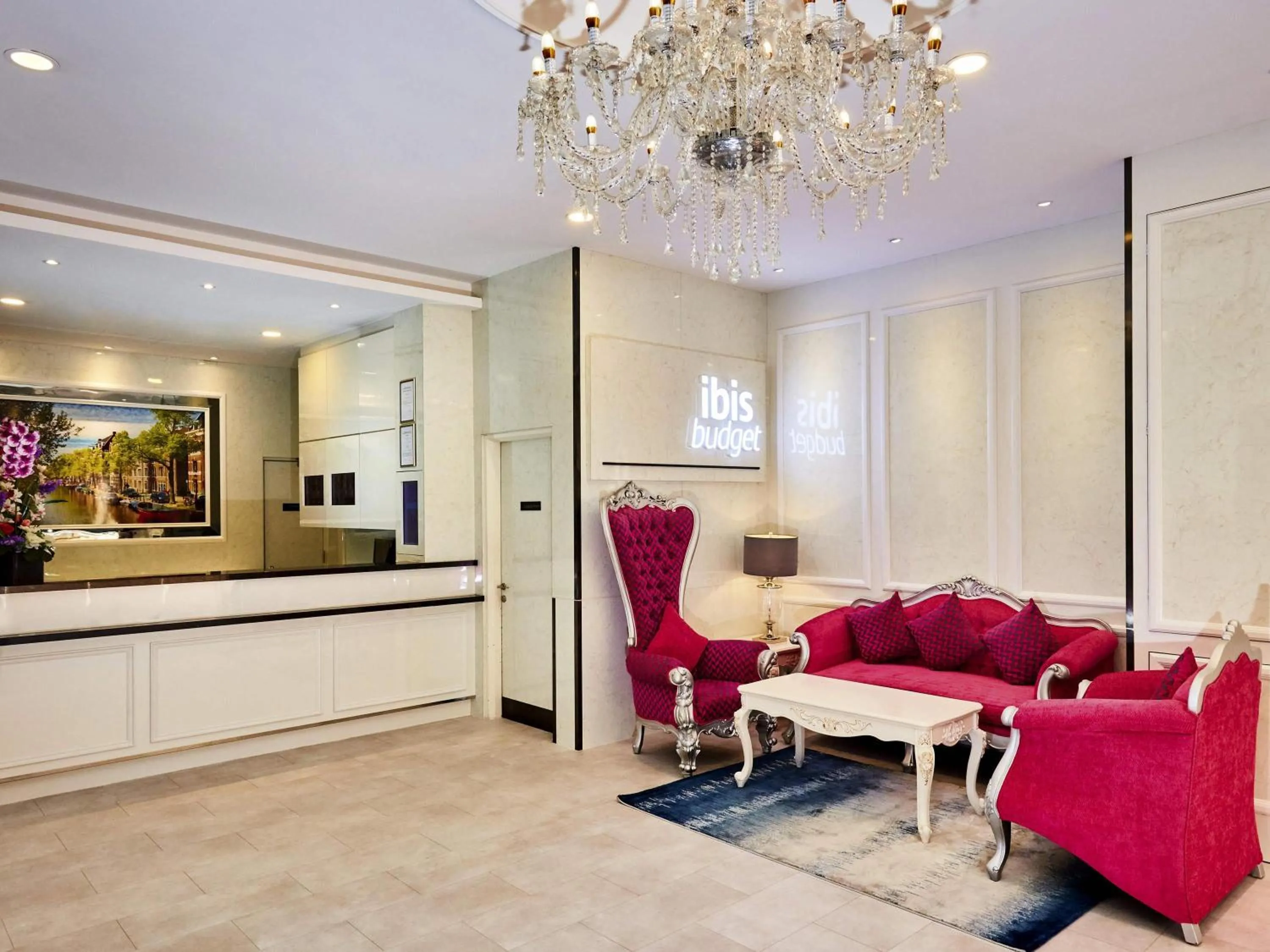 Property building in ibis budget Singapore Joo Chiat