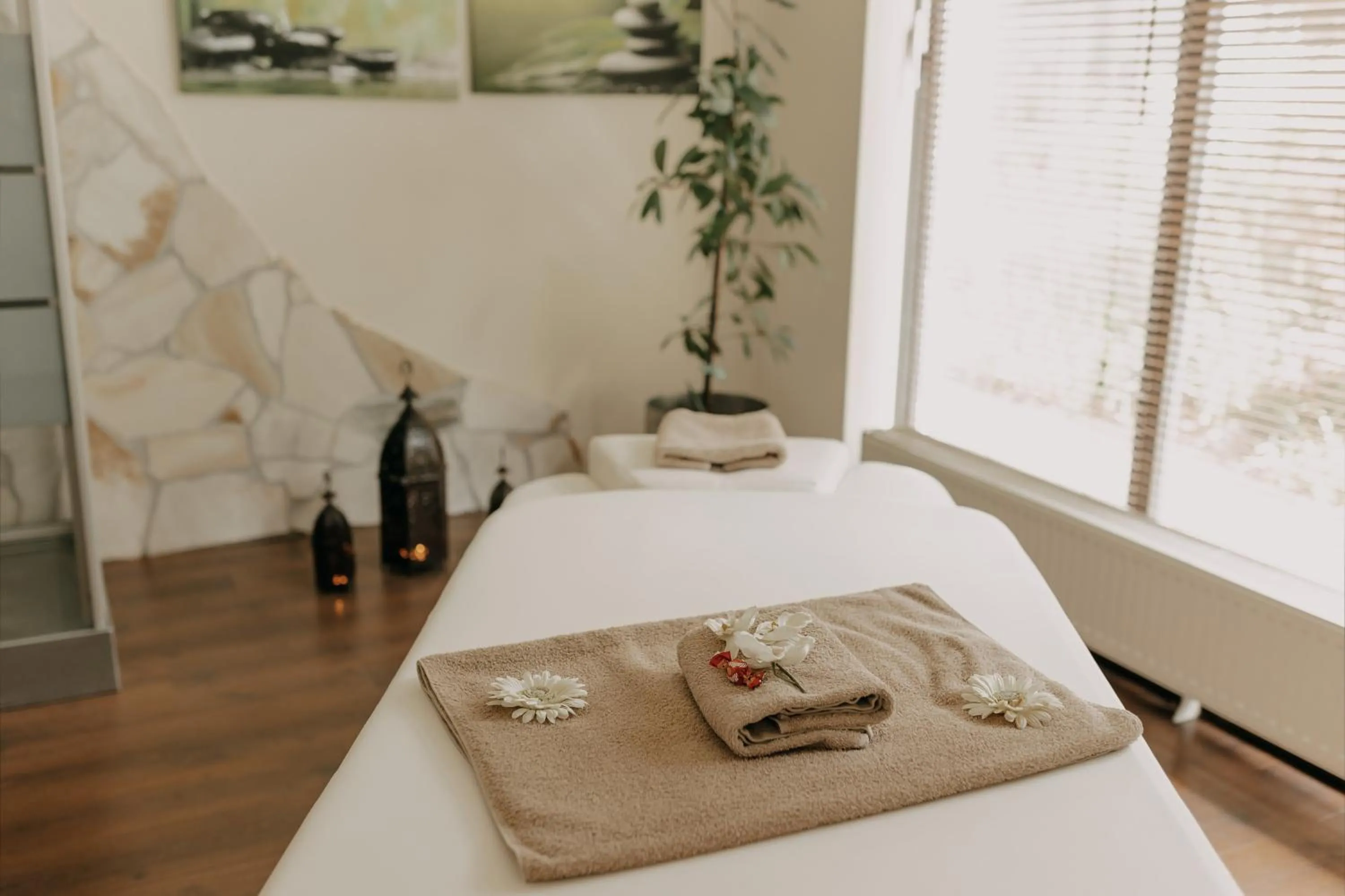 Massage, Bed in Parkhotel Nümbrecht