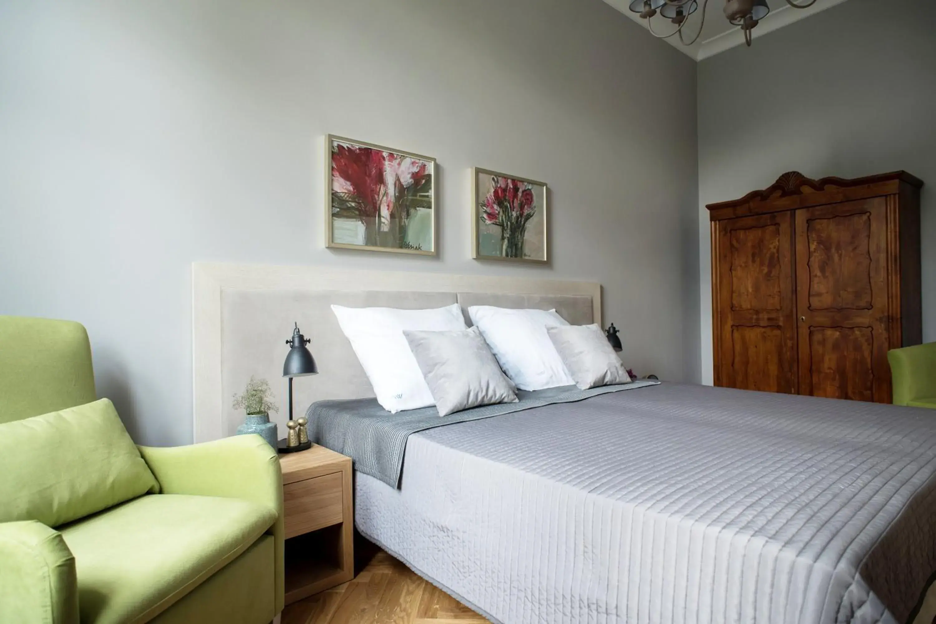 Photo of the whole room, Bed in Belle Epoque Residence Photo of the whole room, Bed in Belle Epoque Residence