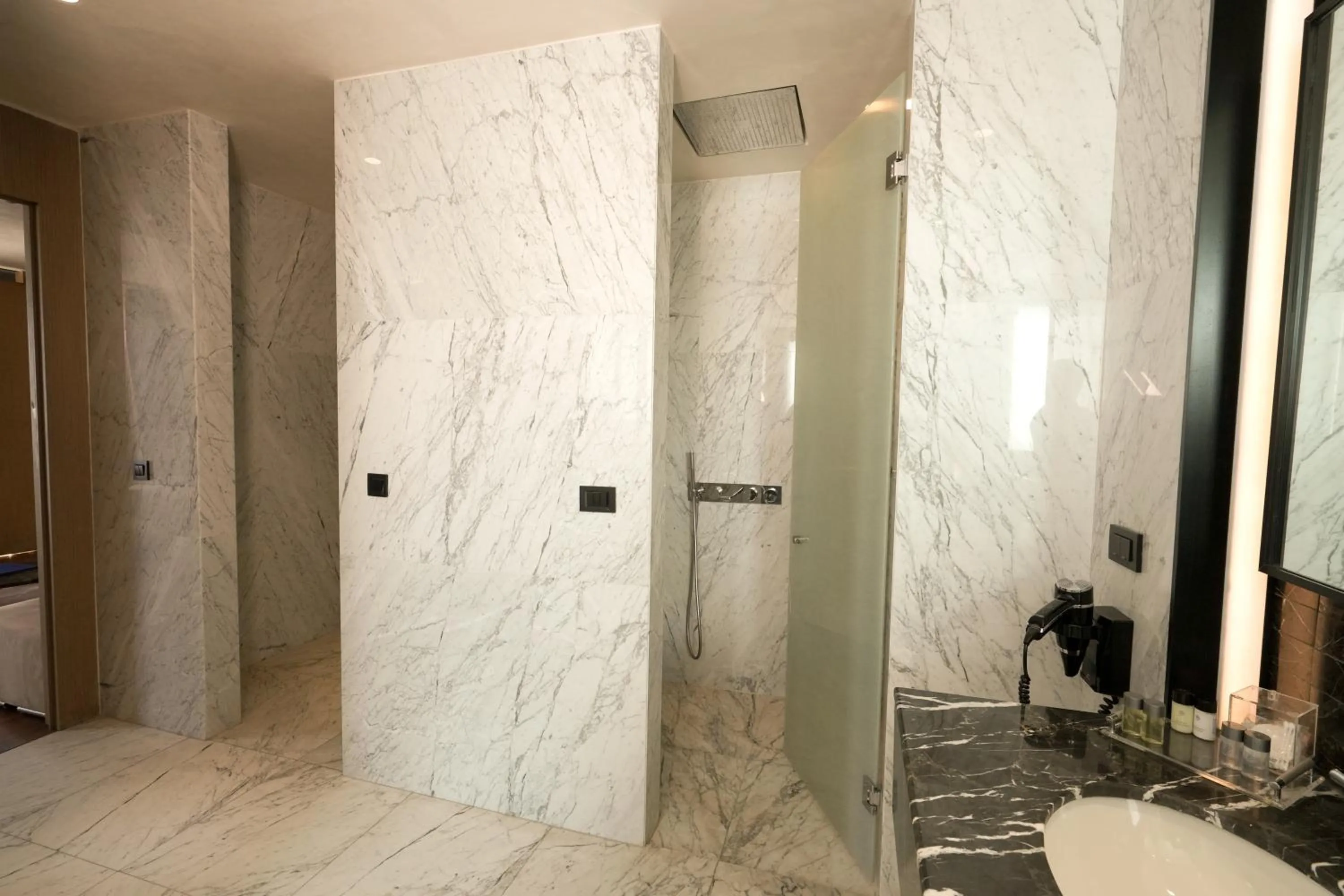 Bathroom in Dedeman Cizre Hotel