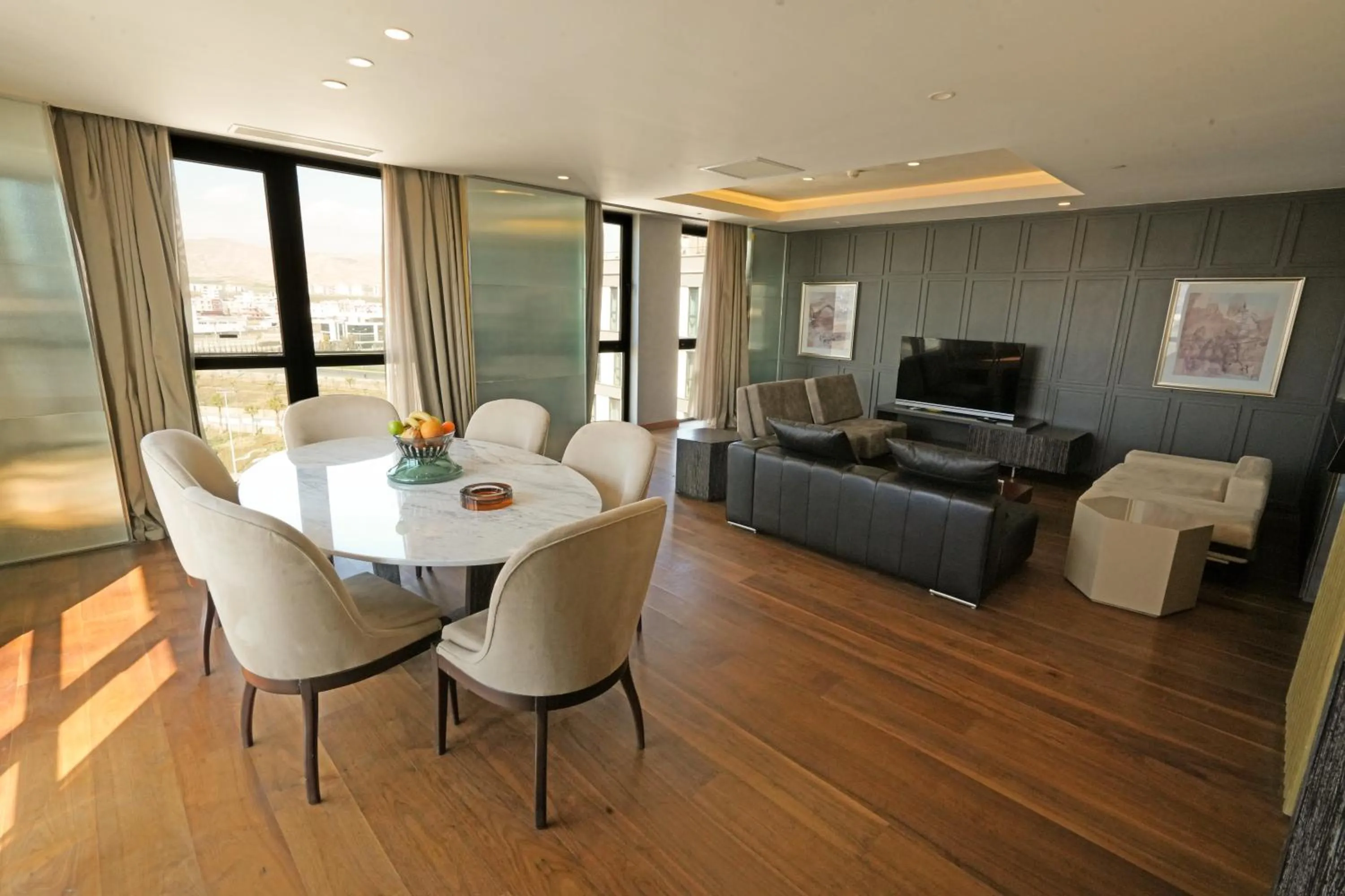 Dining area in Dedeman Cizre Hotel