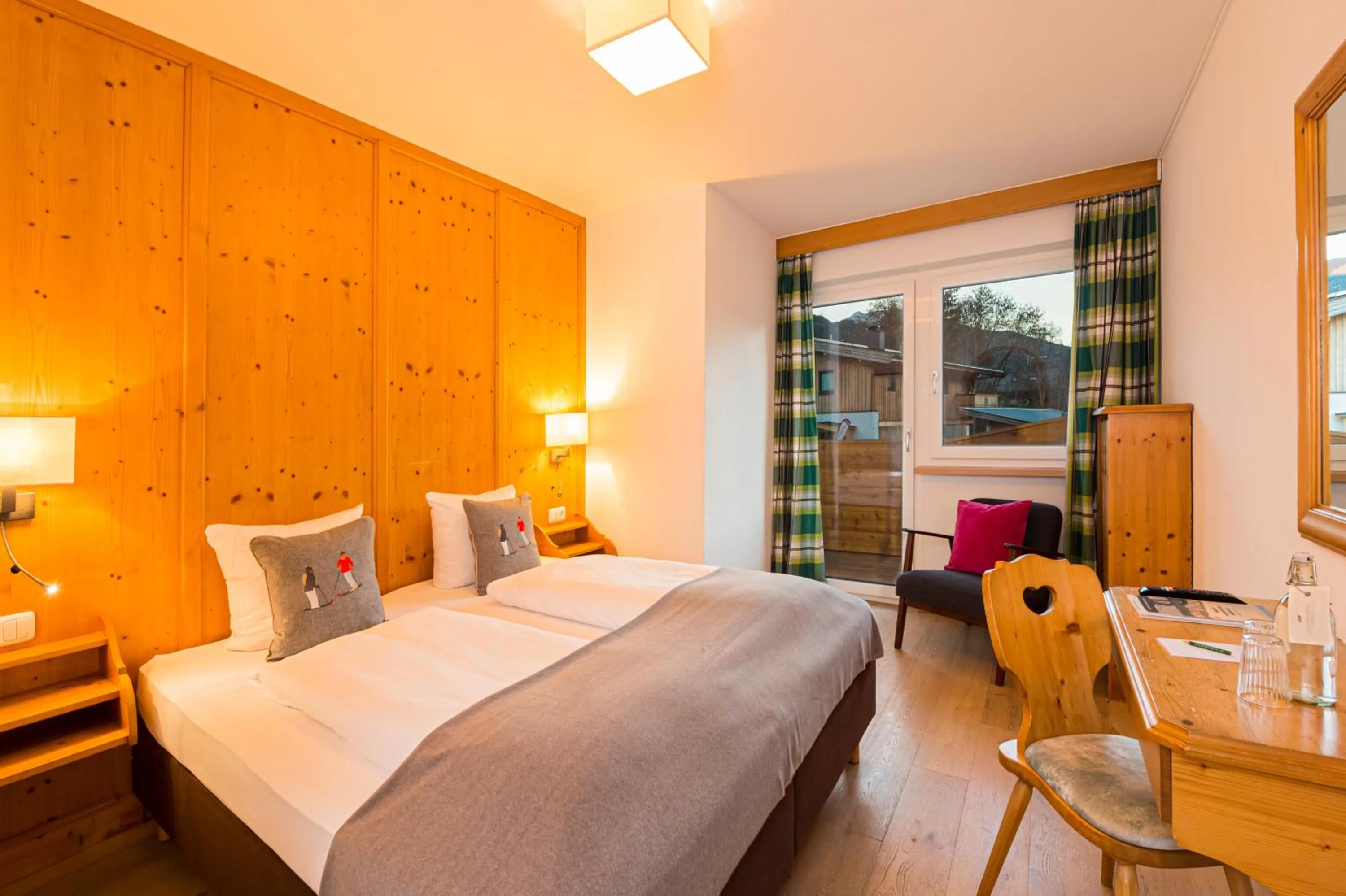 Photo of the whole room, Bed in Lifesport Hotel Hechenmoos