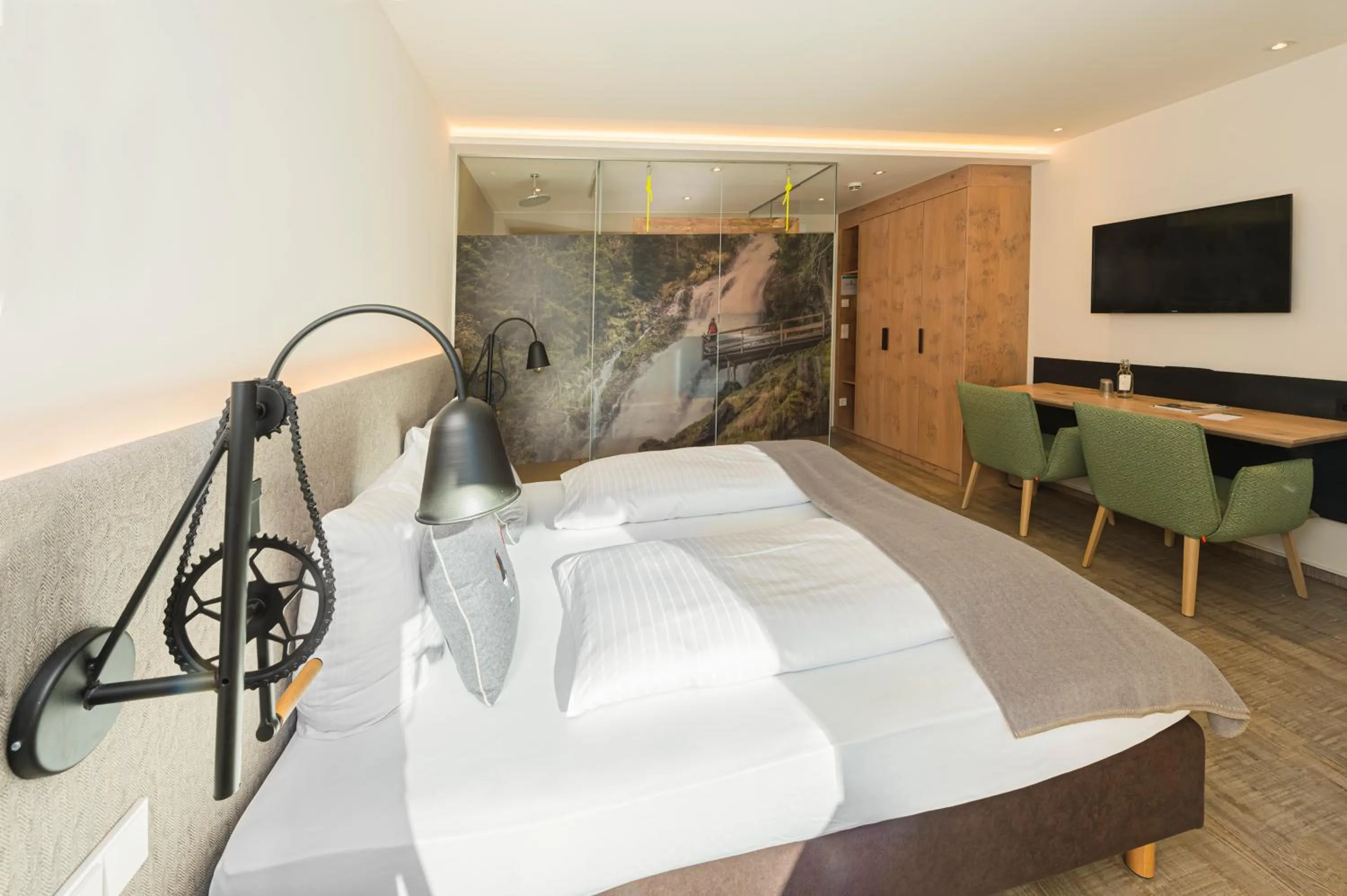Photo of the whole room, Bed in Lifesport Hotel Hechenmoos