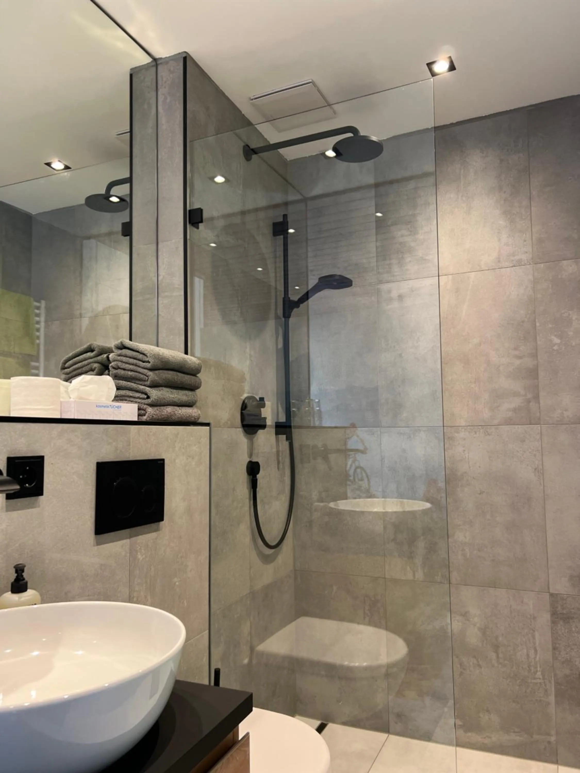 Bathroom in Lifesport Hotel Hechenmoos