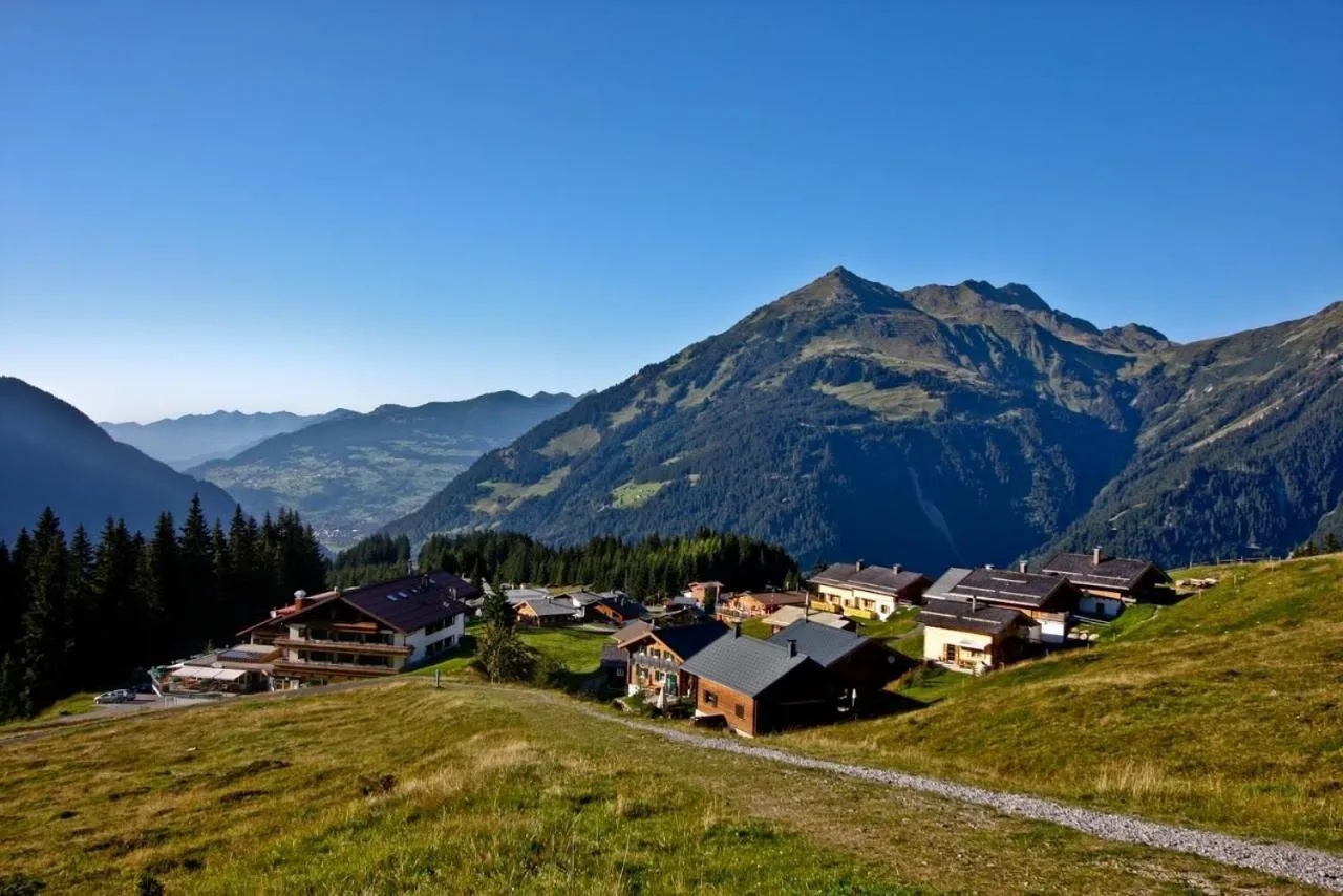 Property building in T3 Alpenhotel Garfrescha