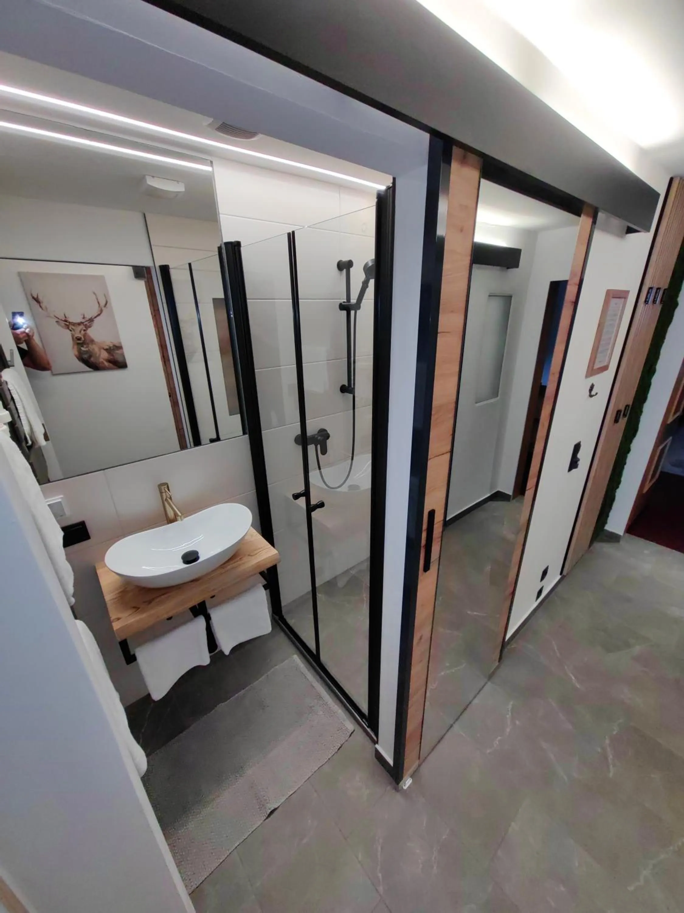 Bathroom, Bed in Haus Groder