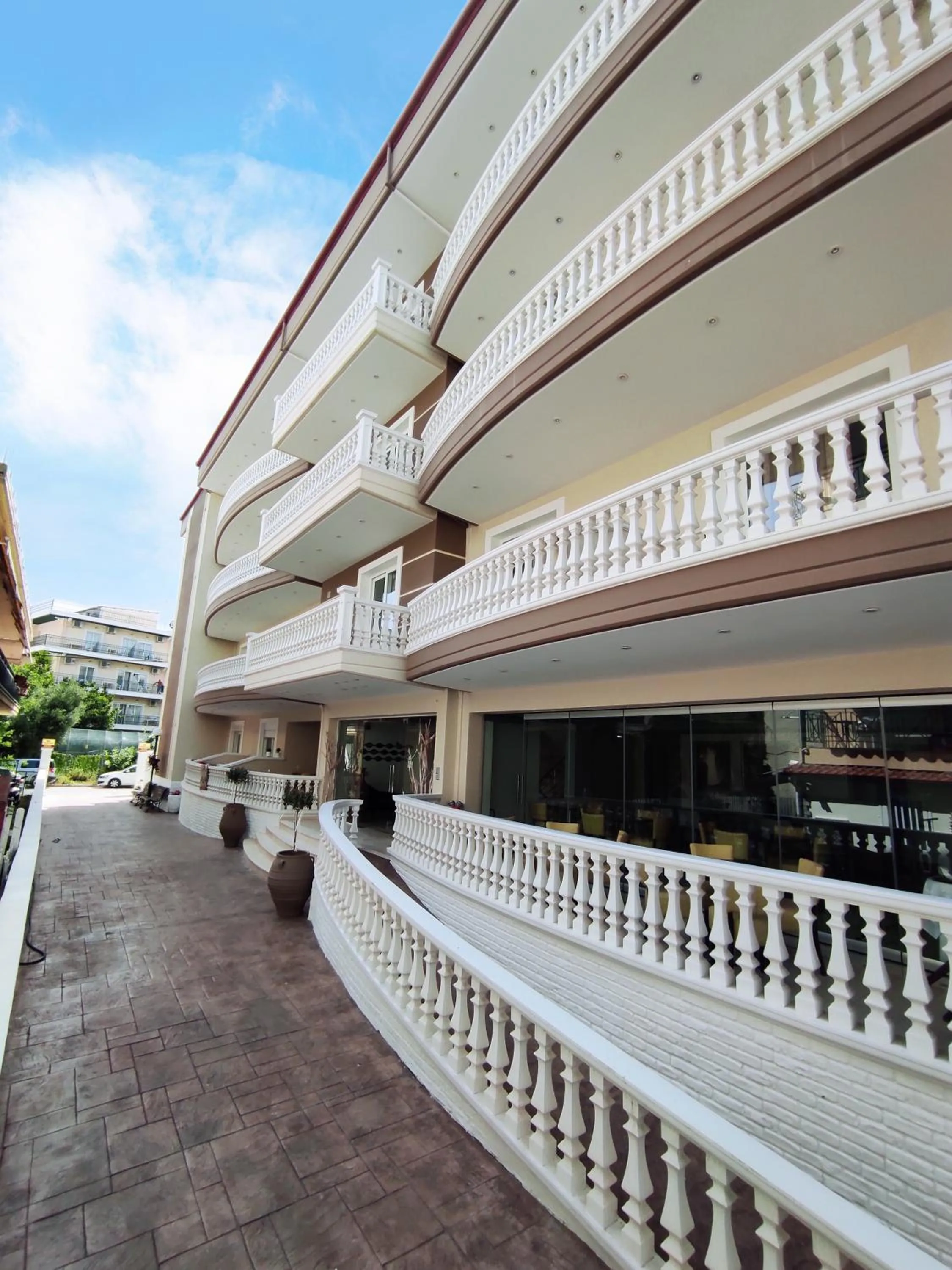 Balcony/Terrace in Rg Status Hotel