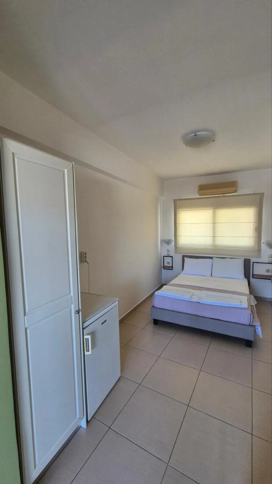 Property building, Bed in Sunbeam