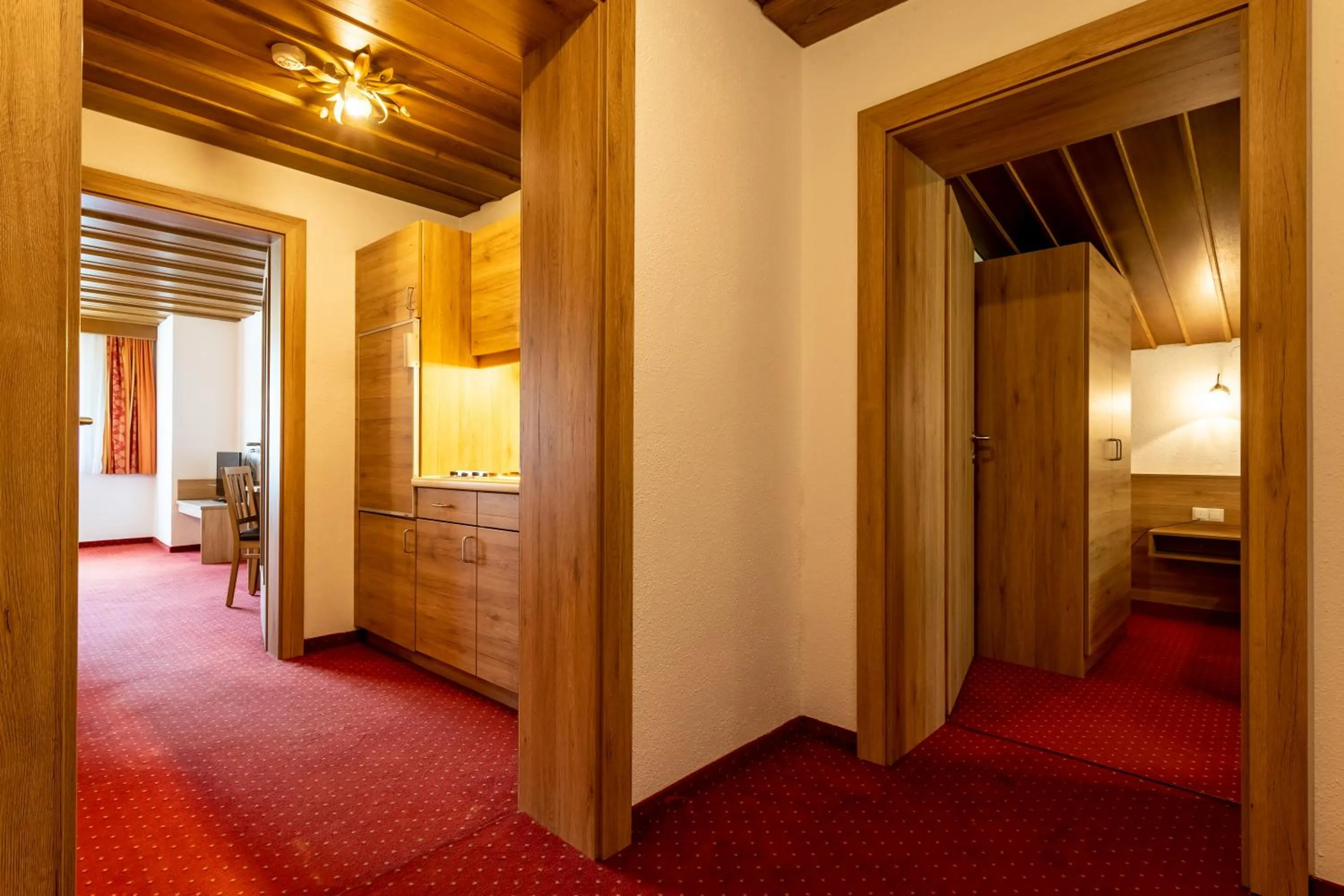 Communal lounge/ TV room in Kinderhotel Lärchenhof