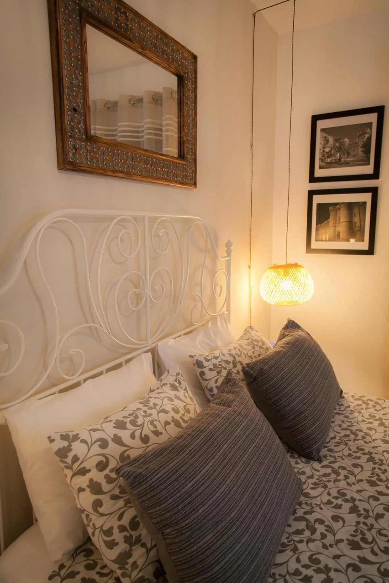 Rhodes Backpackers Boutique Hostel and Apartments