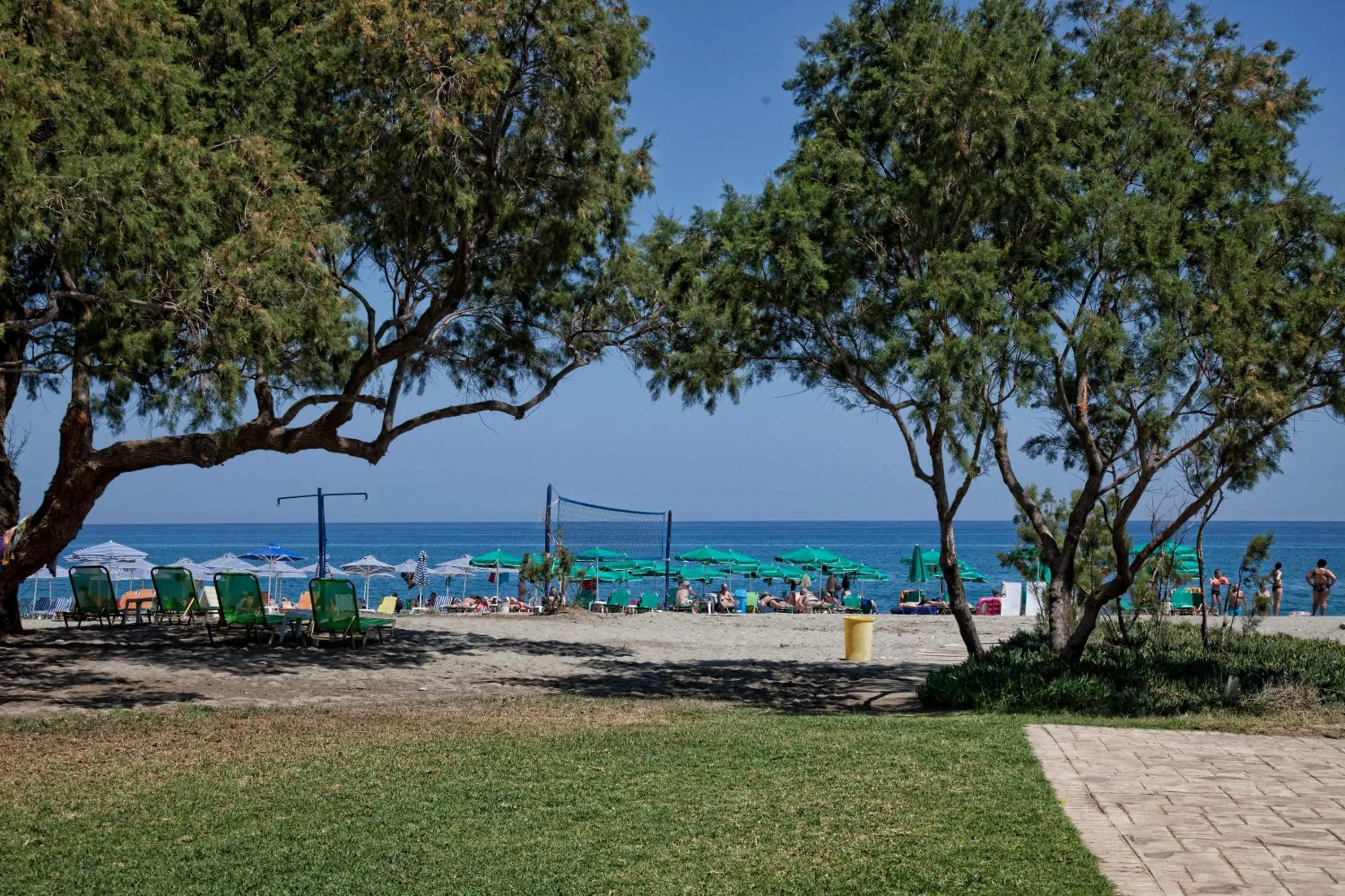 Beach in Gold Apartments