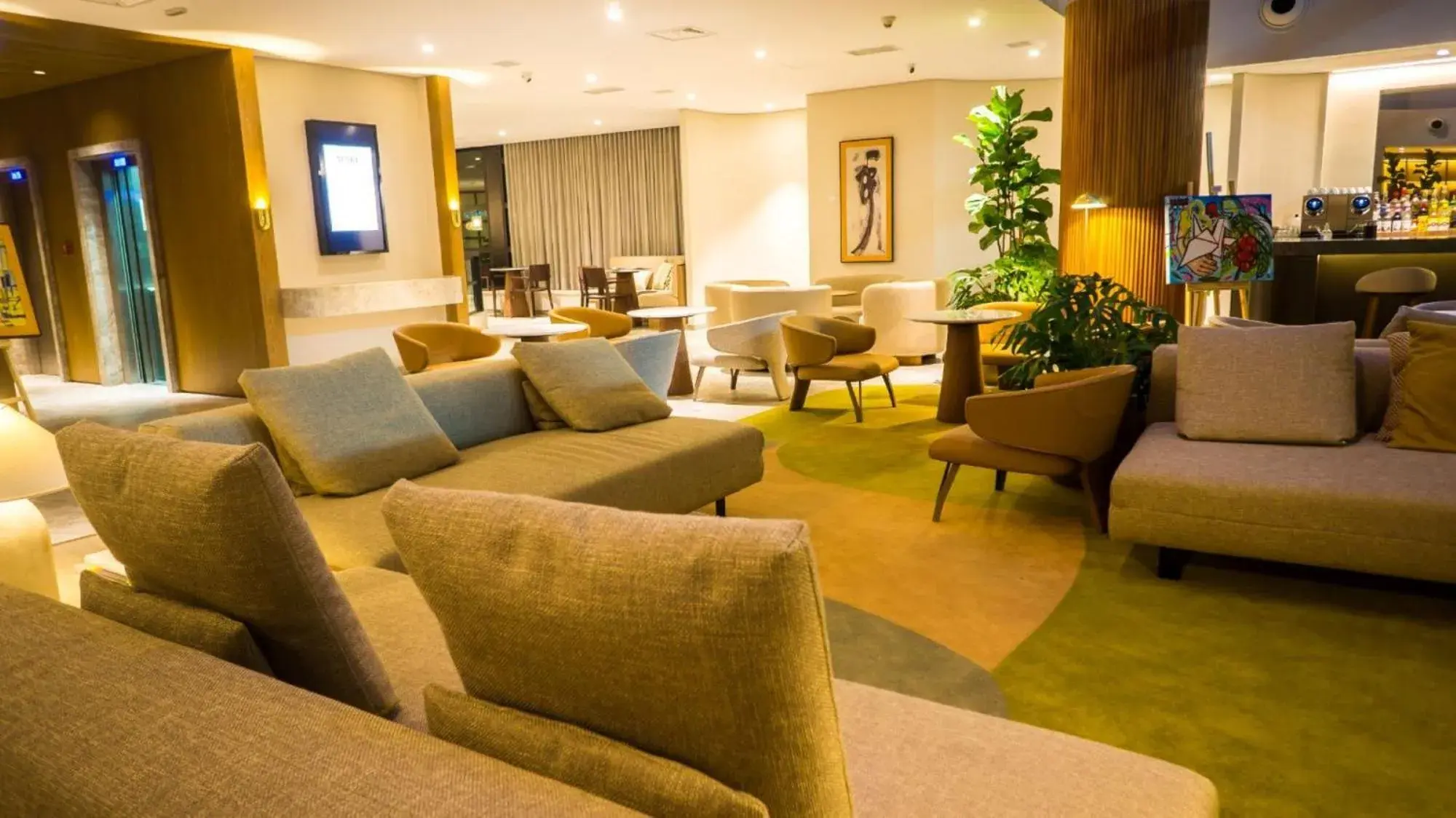 Lobby or reception in Blue Tree Premium Paulista Lobby or reception in Blue Tree Premium Paulista