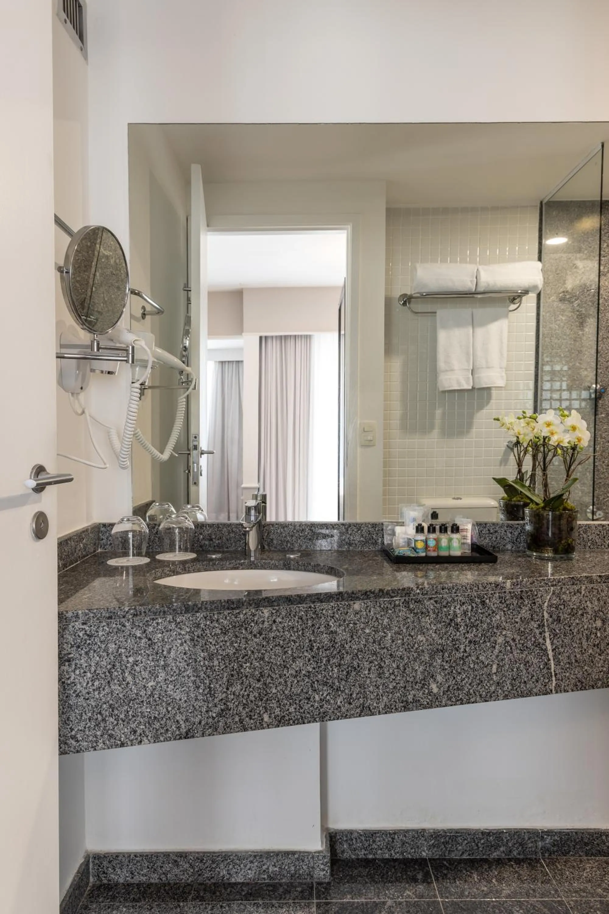 Bathroom in Blue Tree Premium Paulista