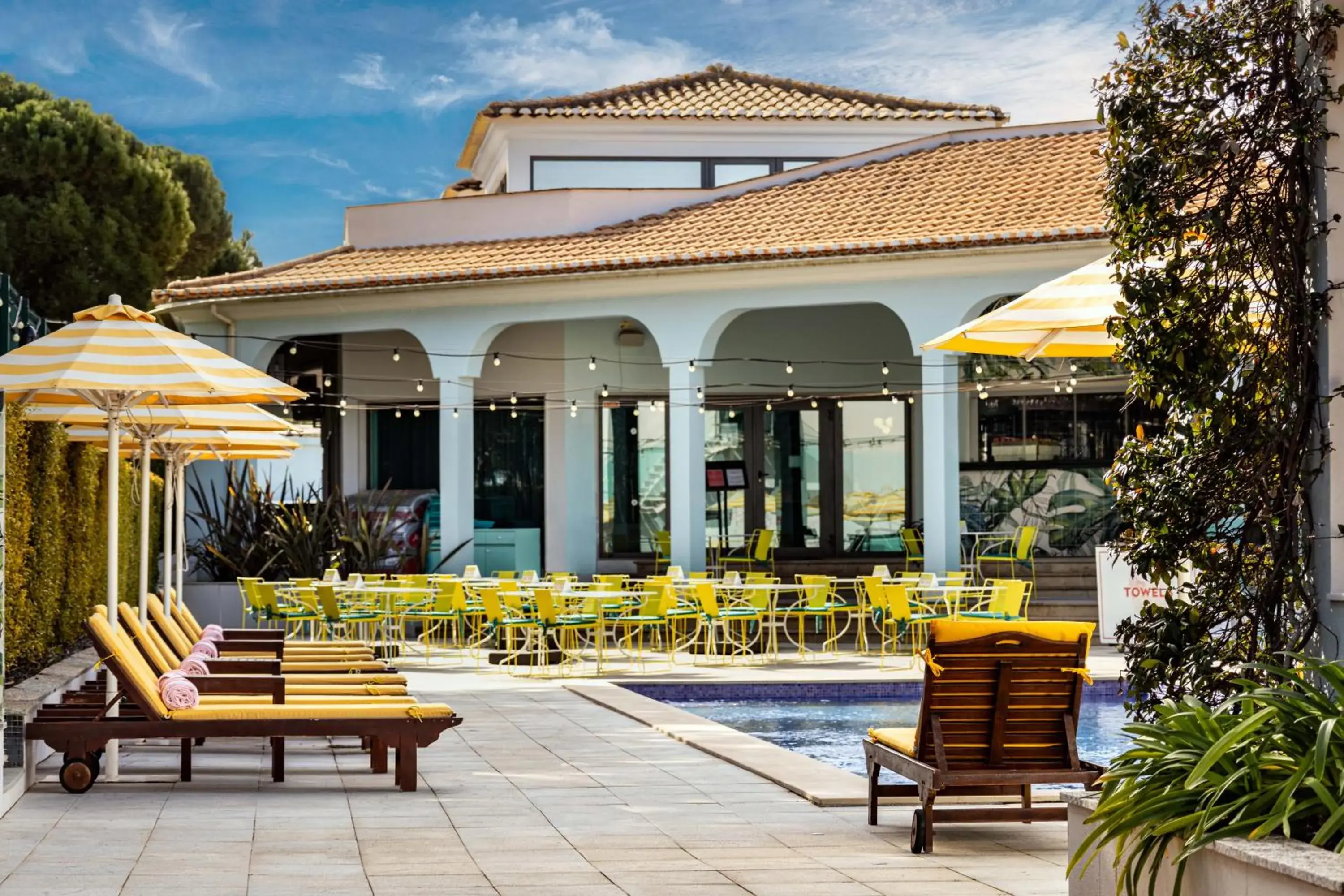 Restaurant/places to eat in The Magnolia Hotel Restaurant/places to eat in The Magnolia Hotel