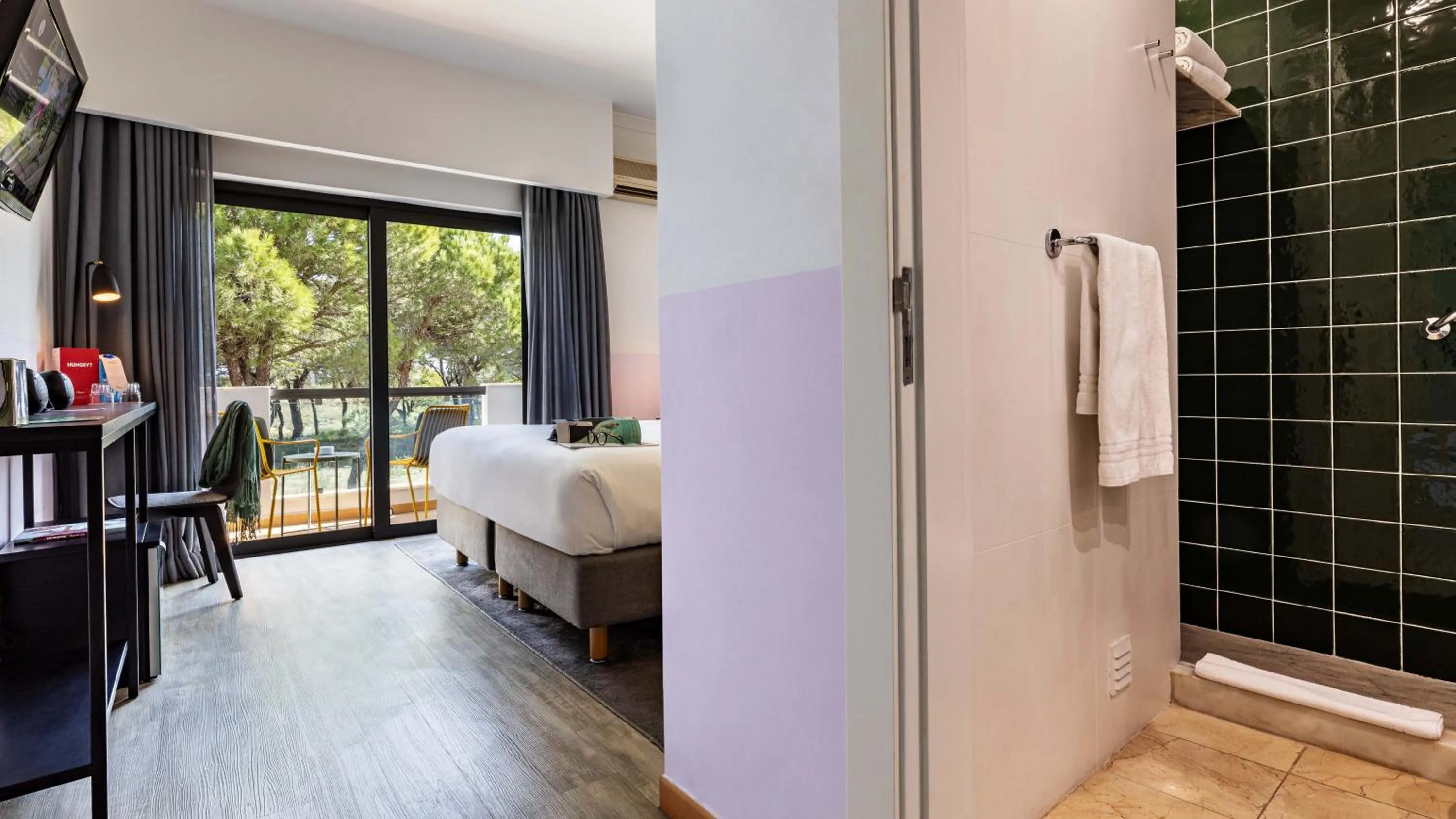 Bedroom, Bed in The Magnolia Hotel