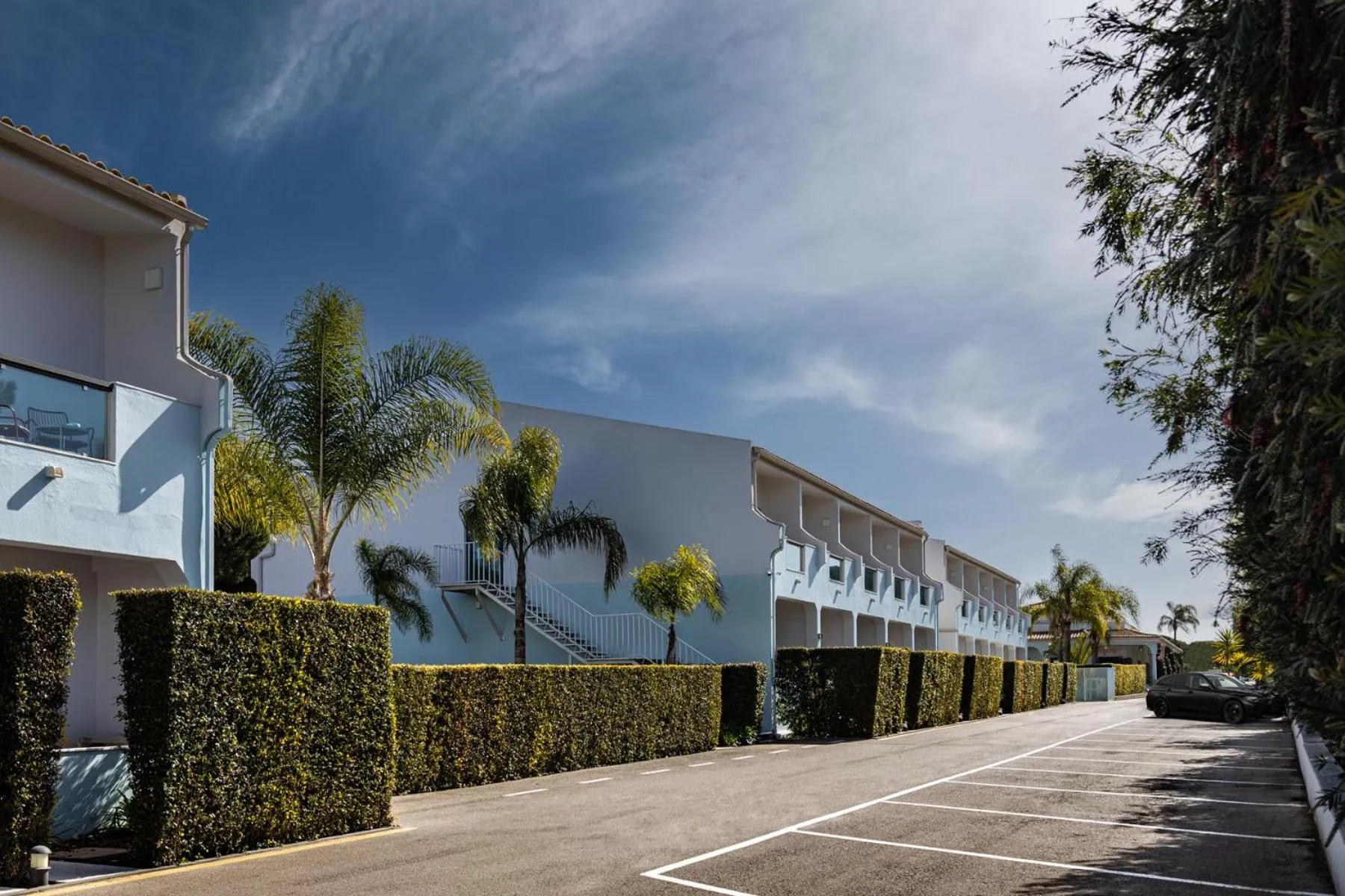 Quiet street view in The Magnolia Hotel