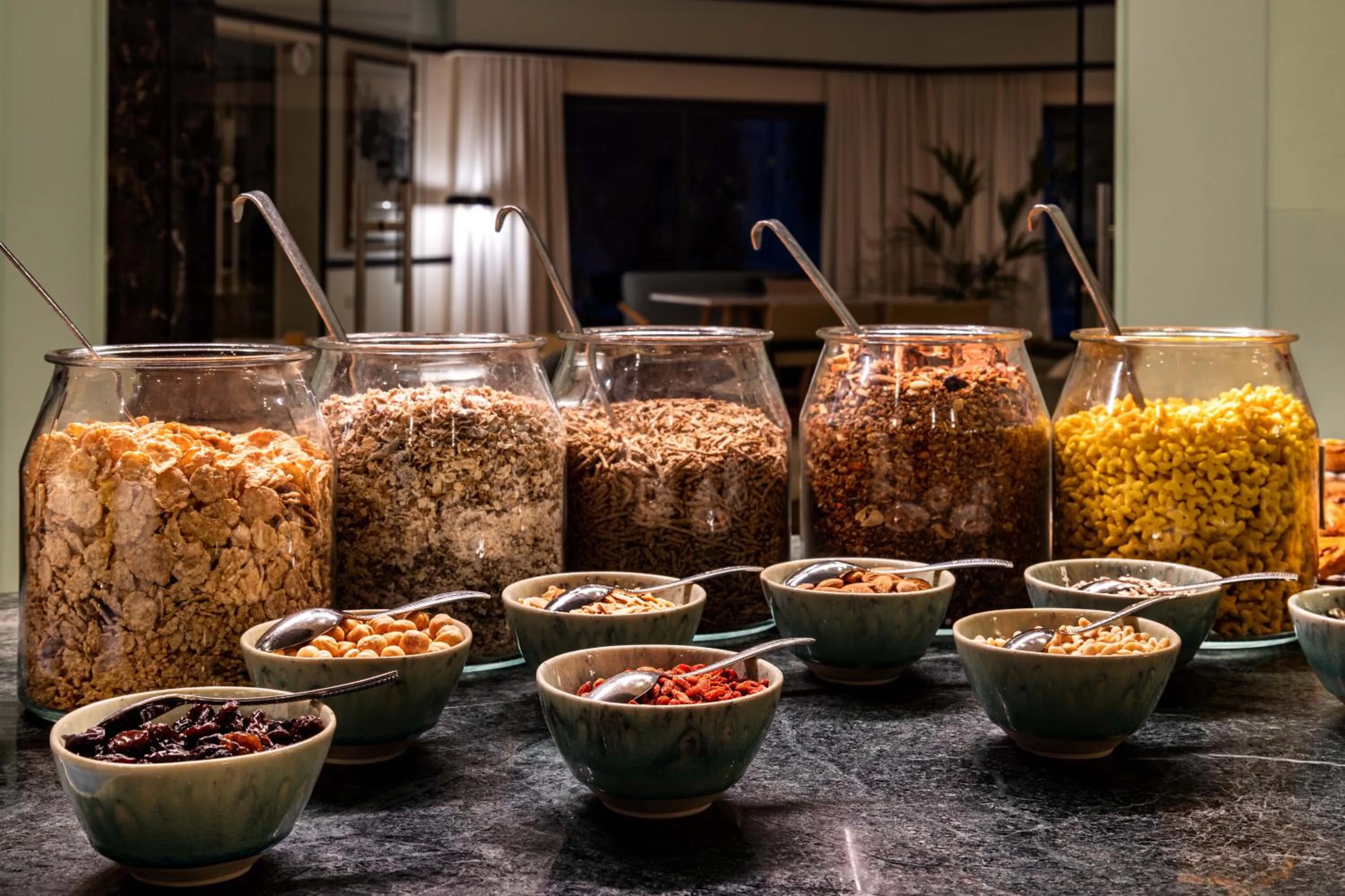 Restaurant/places to eat in The Magnolia Hotel