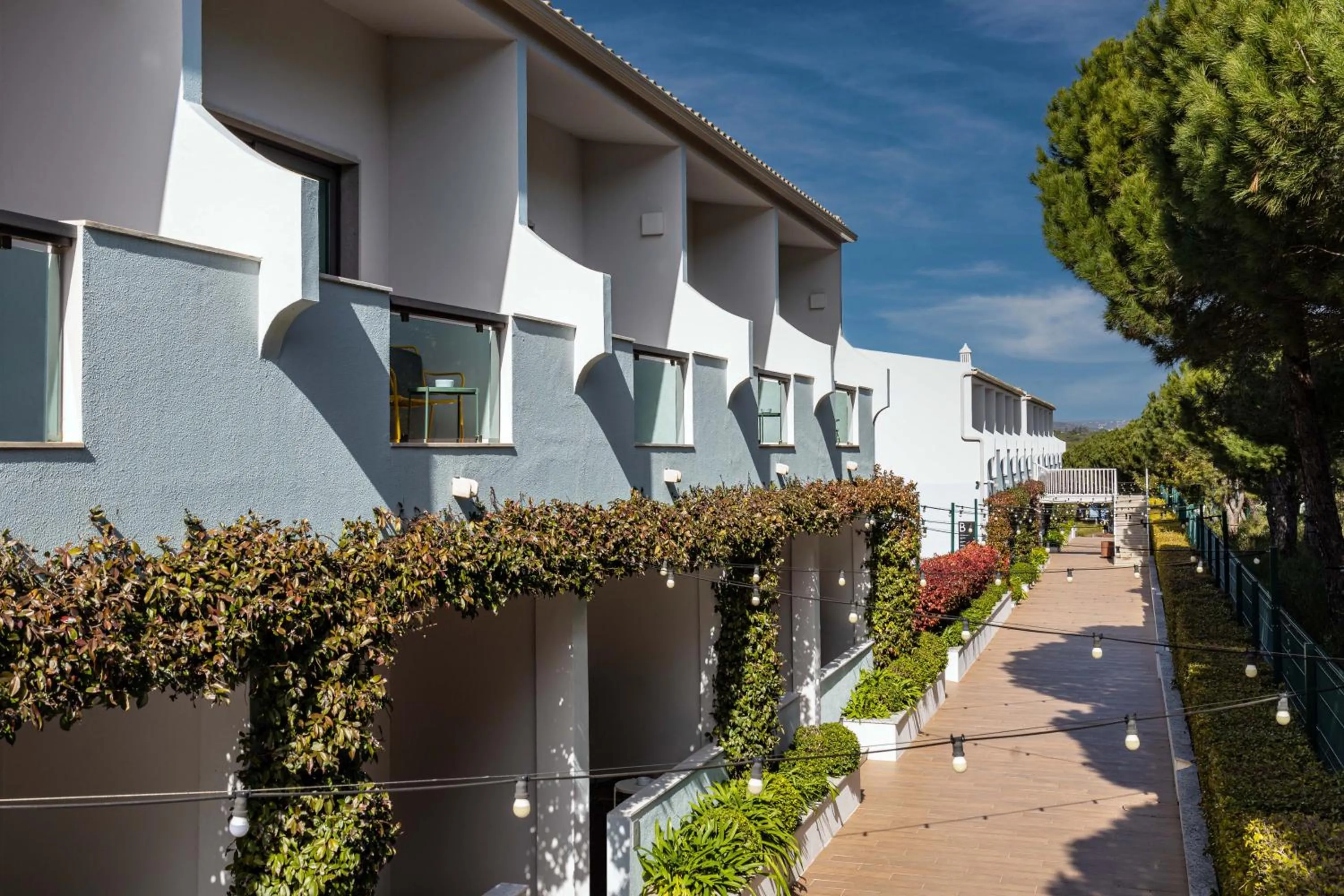 Property building in The Magnolia Hotel